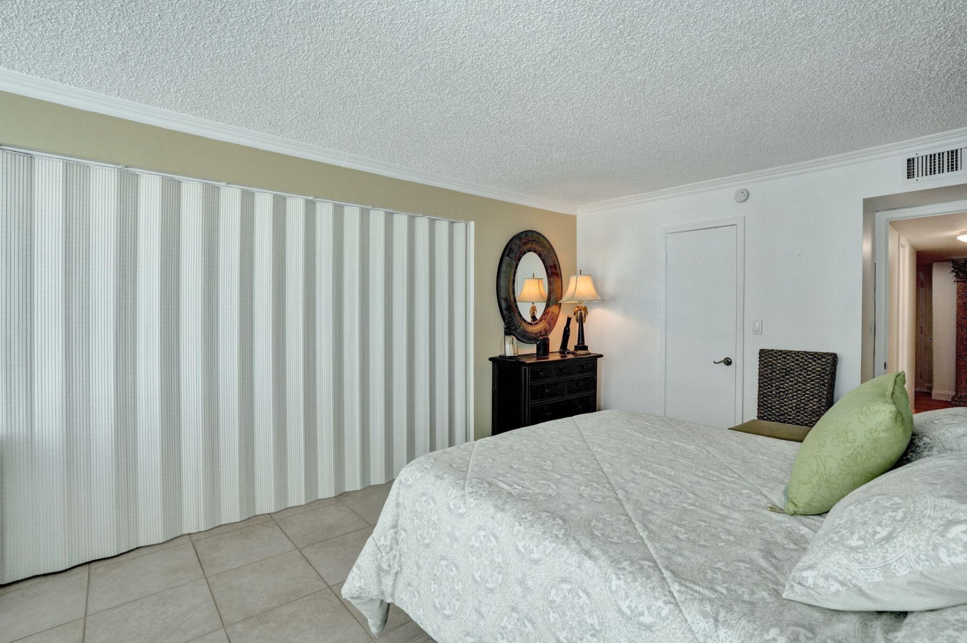 1360 S Ocean Boulevard, Unit 1902, Pompano Beach, FL 33062 Photo