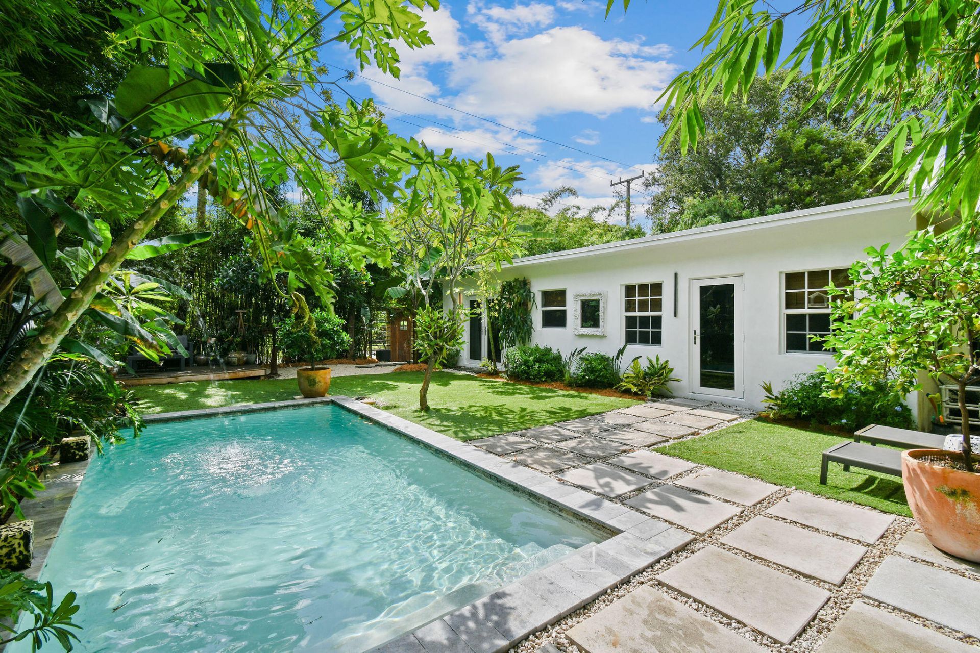 6216 Garden Avenue, West Palm Beach, FL 33405 Photo