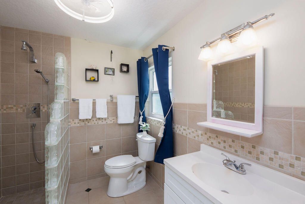 5638 SE Mitzi Lane, Stuart, FL 34997 Photo