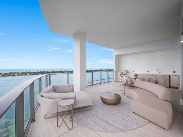4714 N FLAGLER Drive, Unit 2101, West Palm Beach, FL 33407