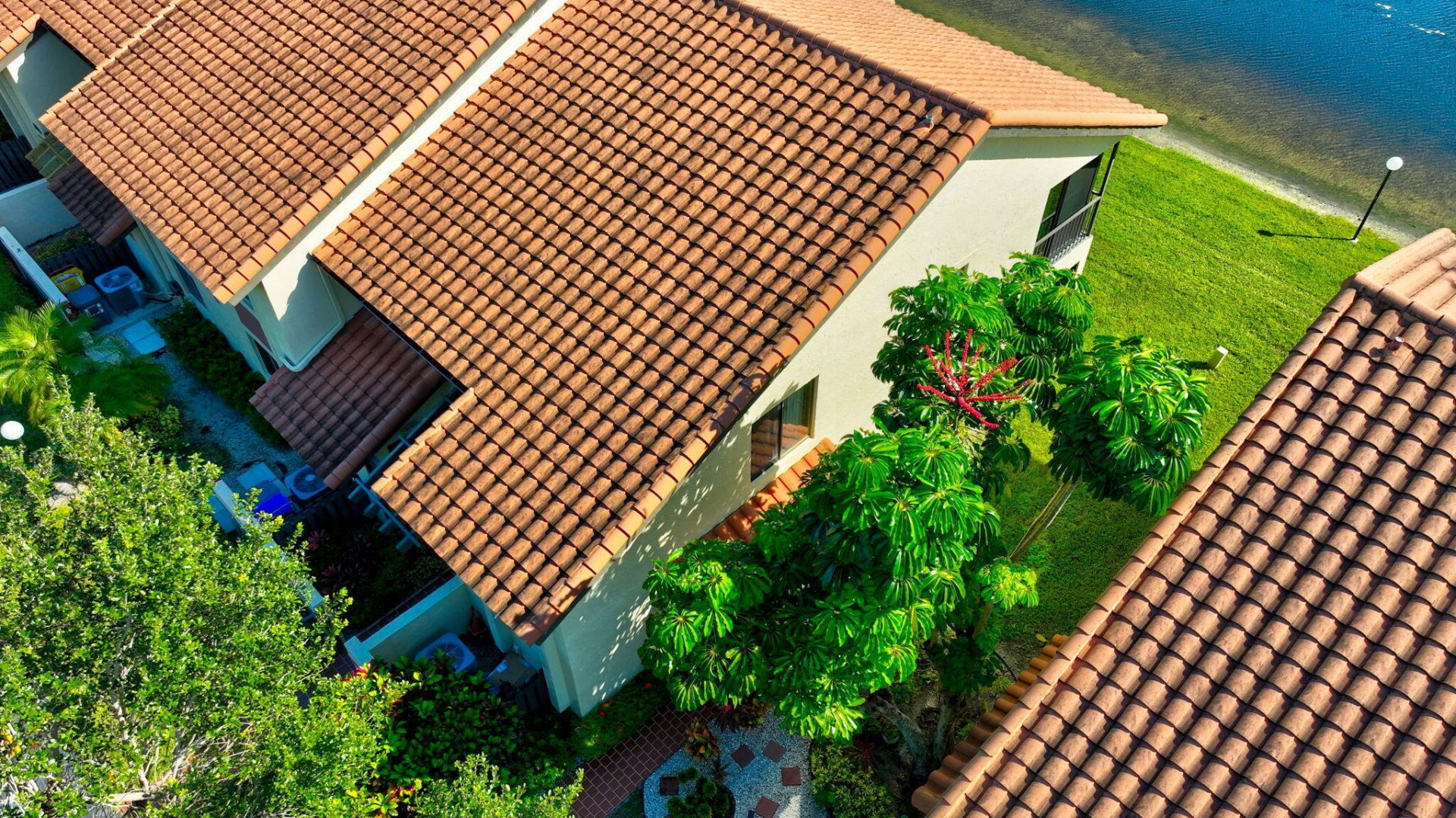 10383 S Circle Lake Drive, Unit 202, Boynton Beach, FL 33437 Photo