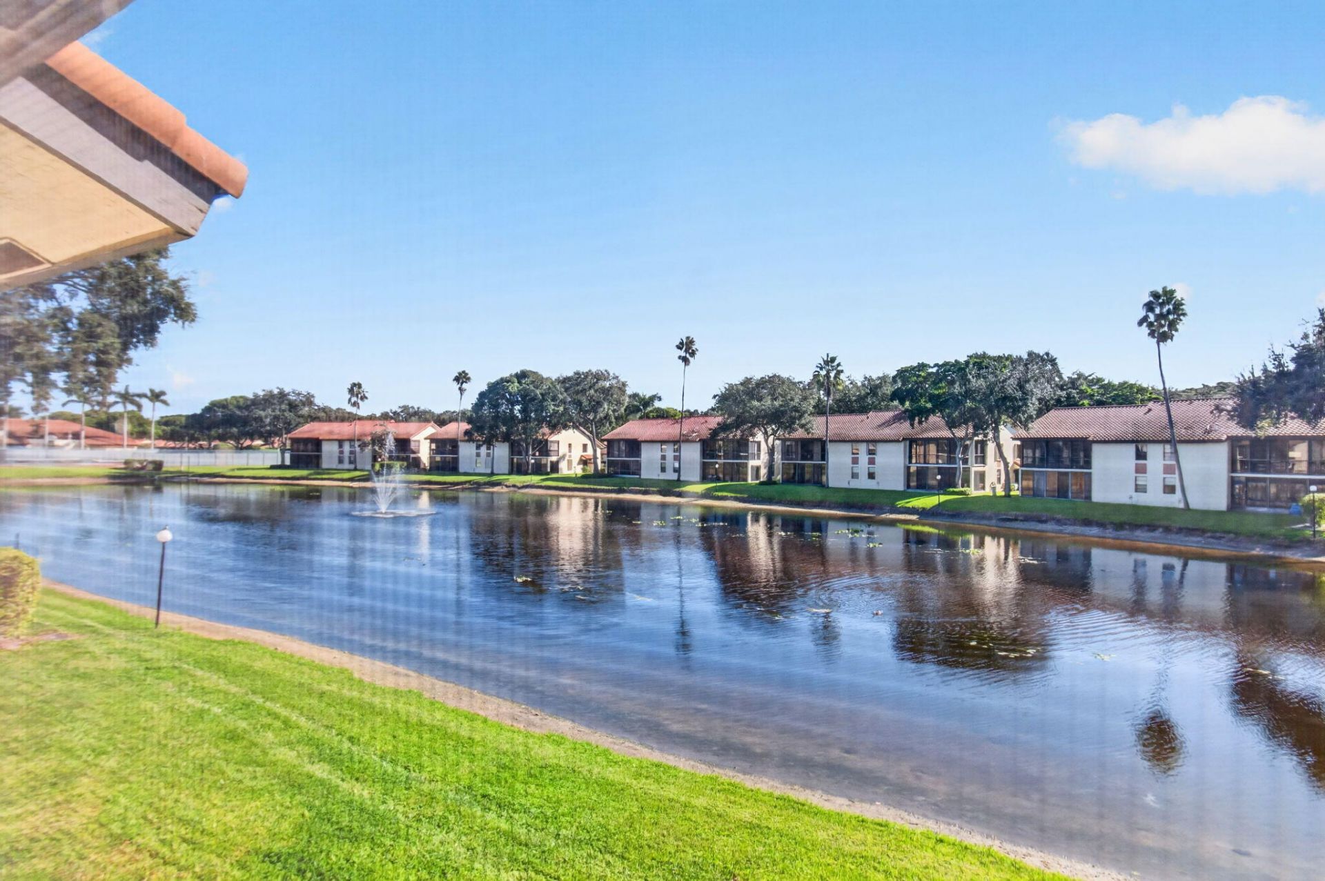 10383 S Circle Lake Drive, Unit 202, Boynton Beach, FL 33437 Photo