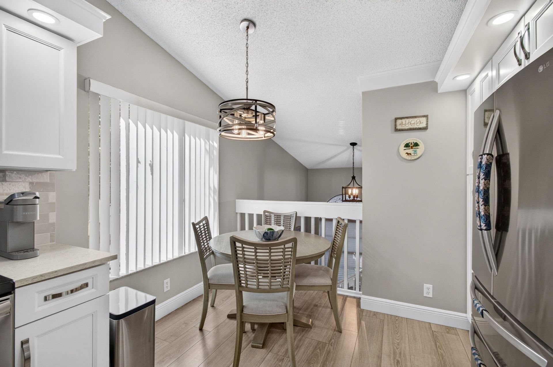 10383 S Circle Lake Drive, Unit 202, Boynton Beach, FL 33437 Photo