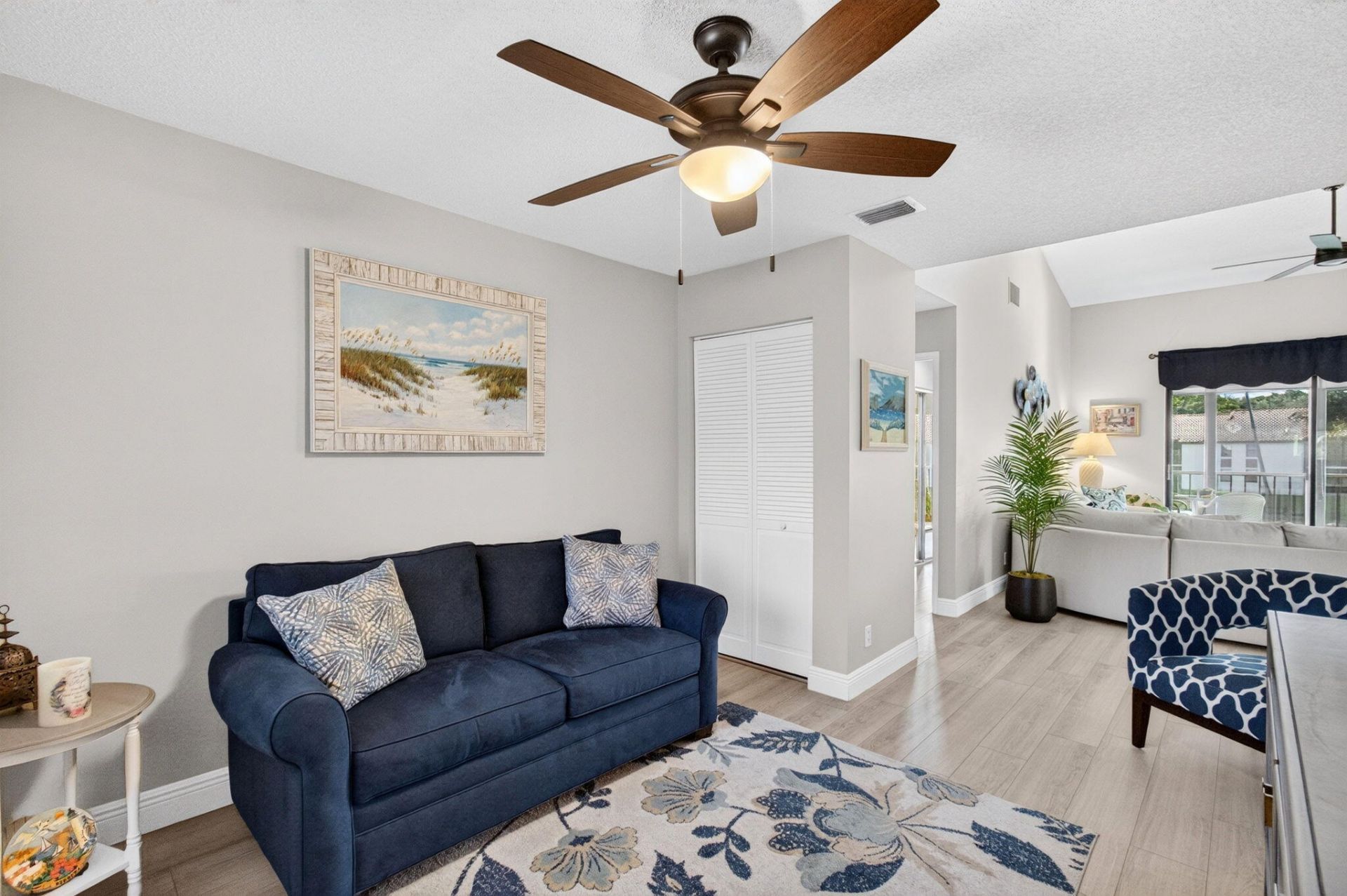 10383 S Circle Lake Drive, Unit 202, Boynton Beach, FL 33437 Photo