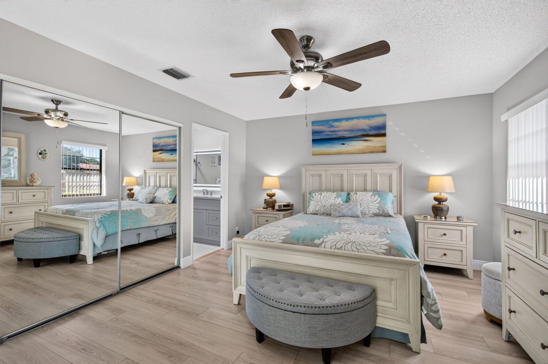 10383 S Circle Lake Drive, Unit 202, Boynton Beach, FL 33437 Photo