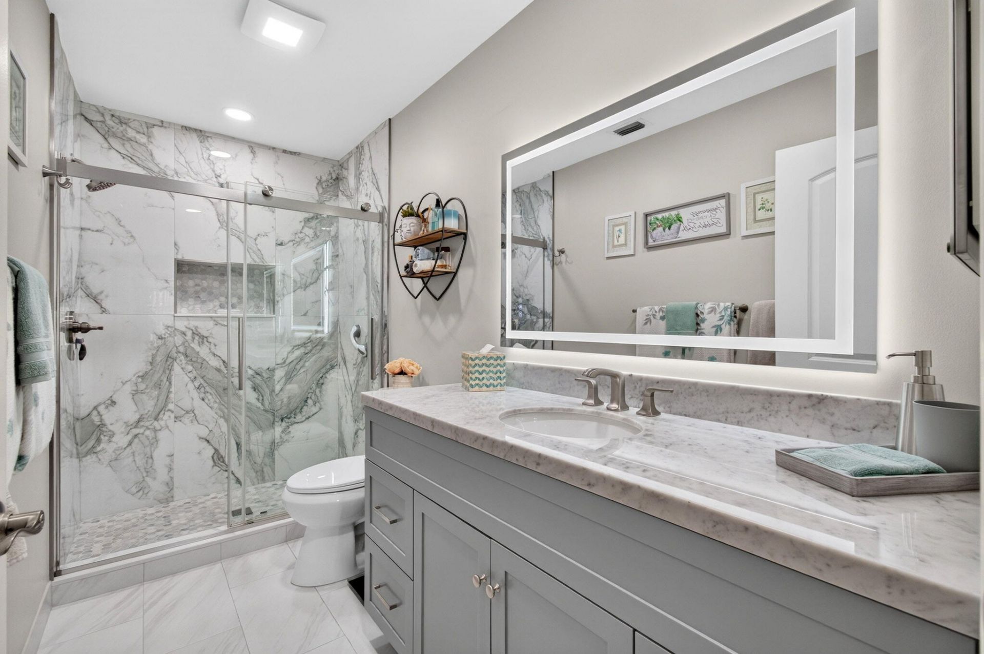 10383 S Circle Lake Drive, Unit 202, Boynton Beach, FL 33437 Photo