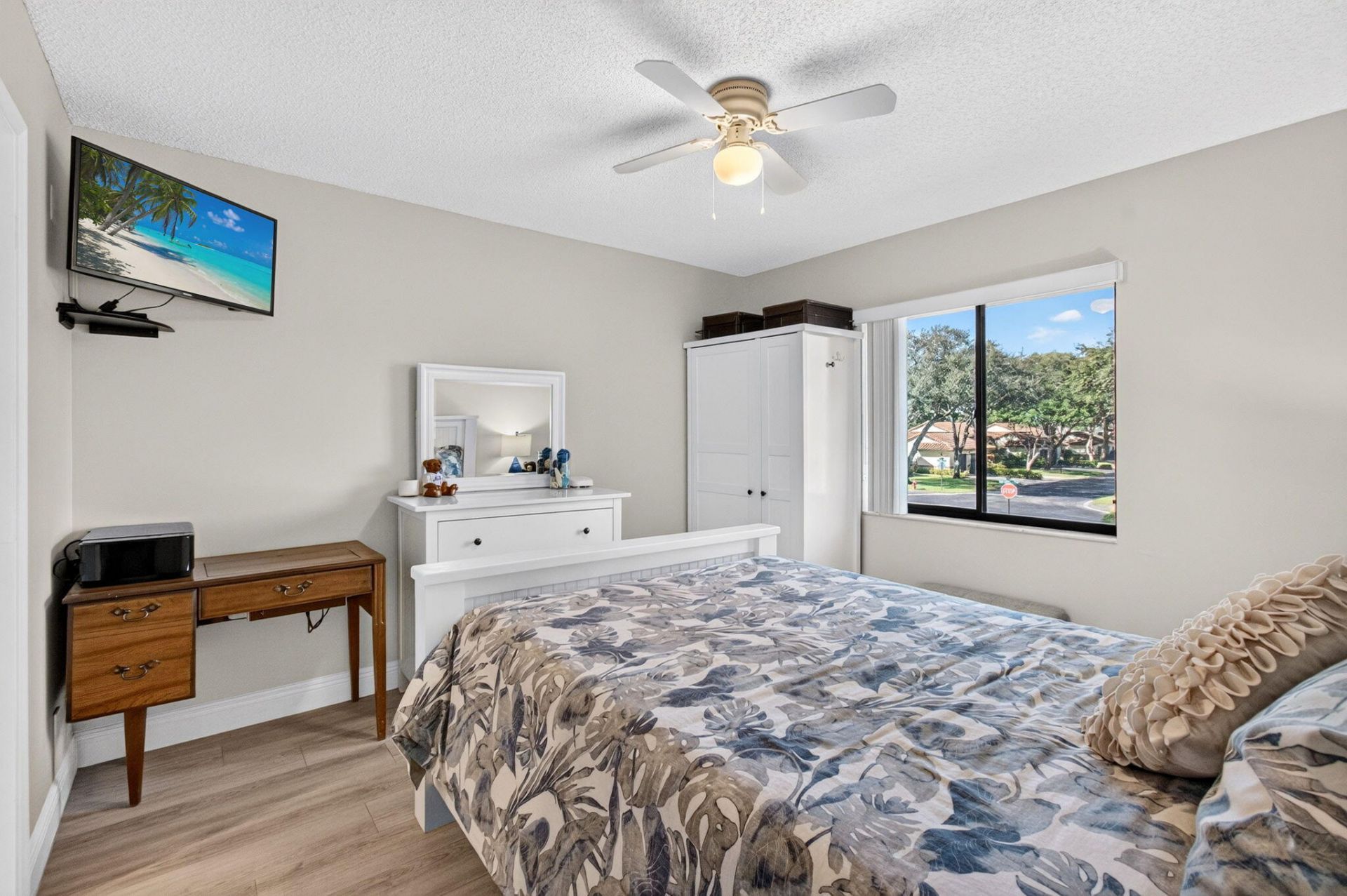 10383 S Circle Lake Drive, Unit 202, Boynton Beach, FL 33437 Photo