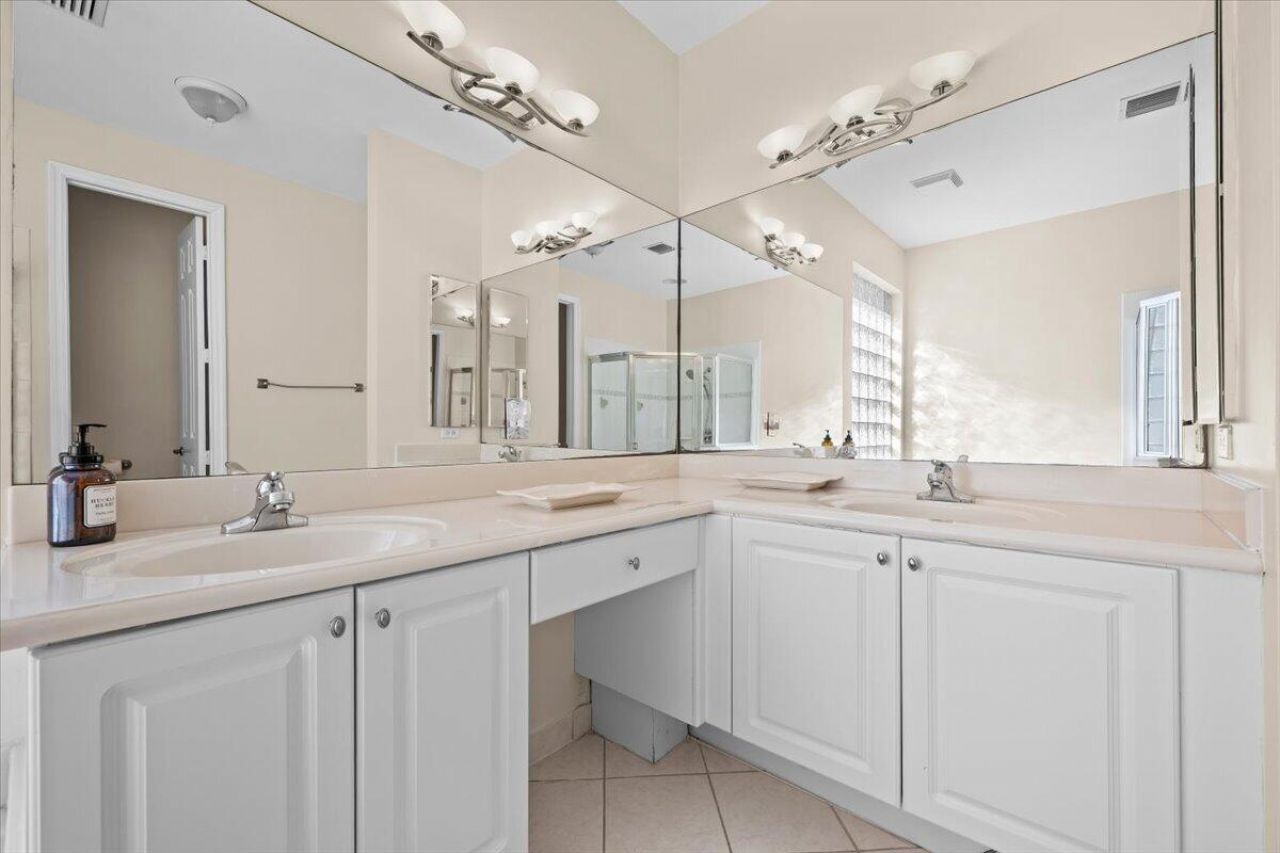 7584 New Holland Way, Boynton Beach, FL 33437 Photo