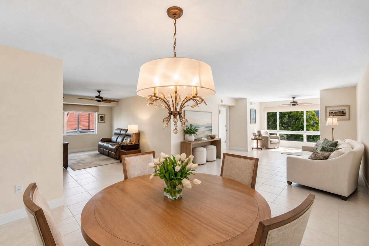12540 Majesty Circle, Unit 301, Boynton Beach, FL 33437 Photo