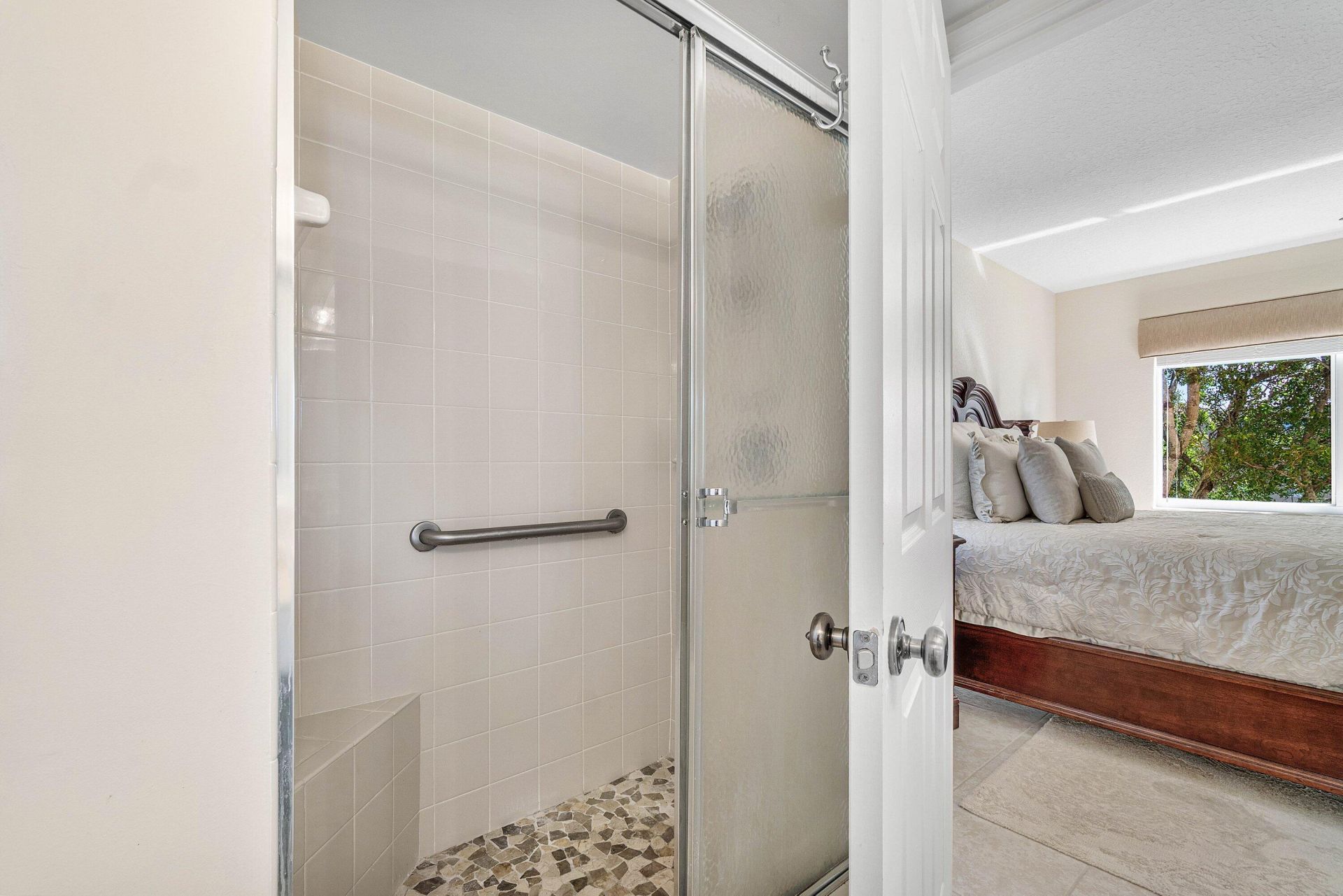 12540 Majesty Circle, Unit 301, Boynton Beach, FL 33437 Photo