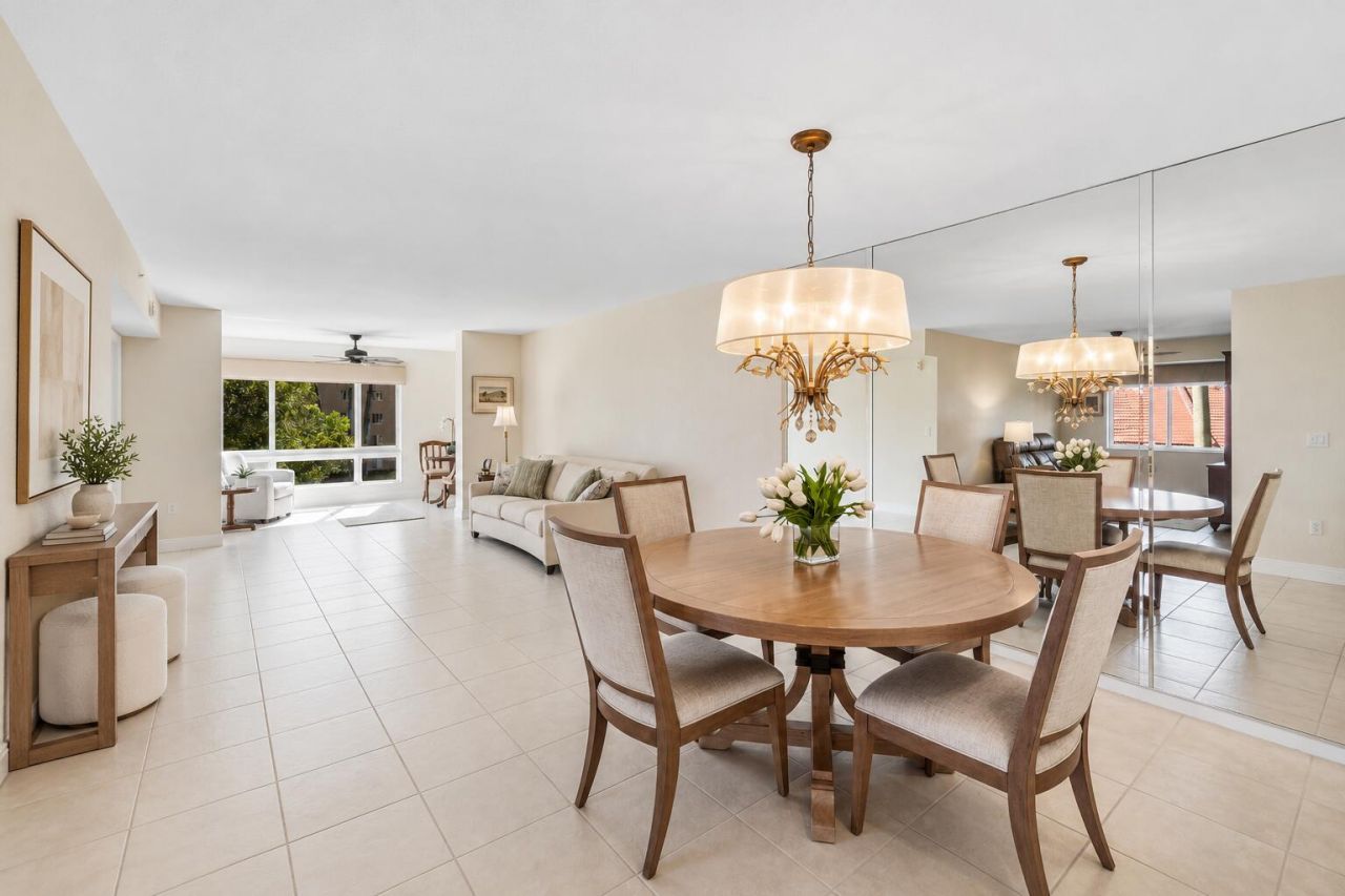 12540 Majesty Circle, Unit 301, Boynton Beach, FL 33437 Photo