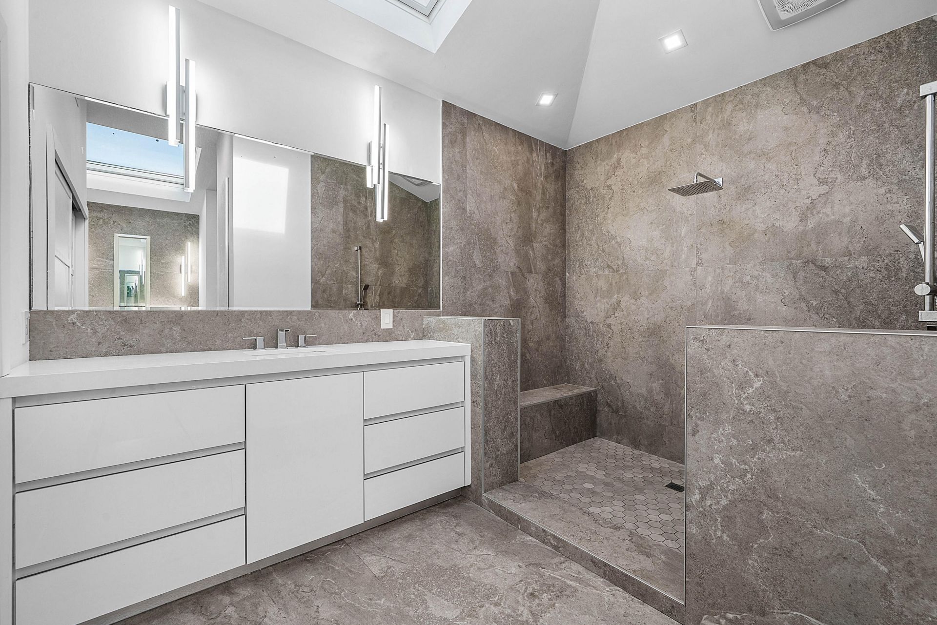 249 Gleneagles Drive, Atlantis, FL 33462 Photo