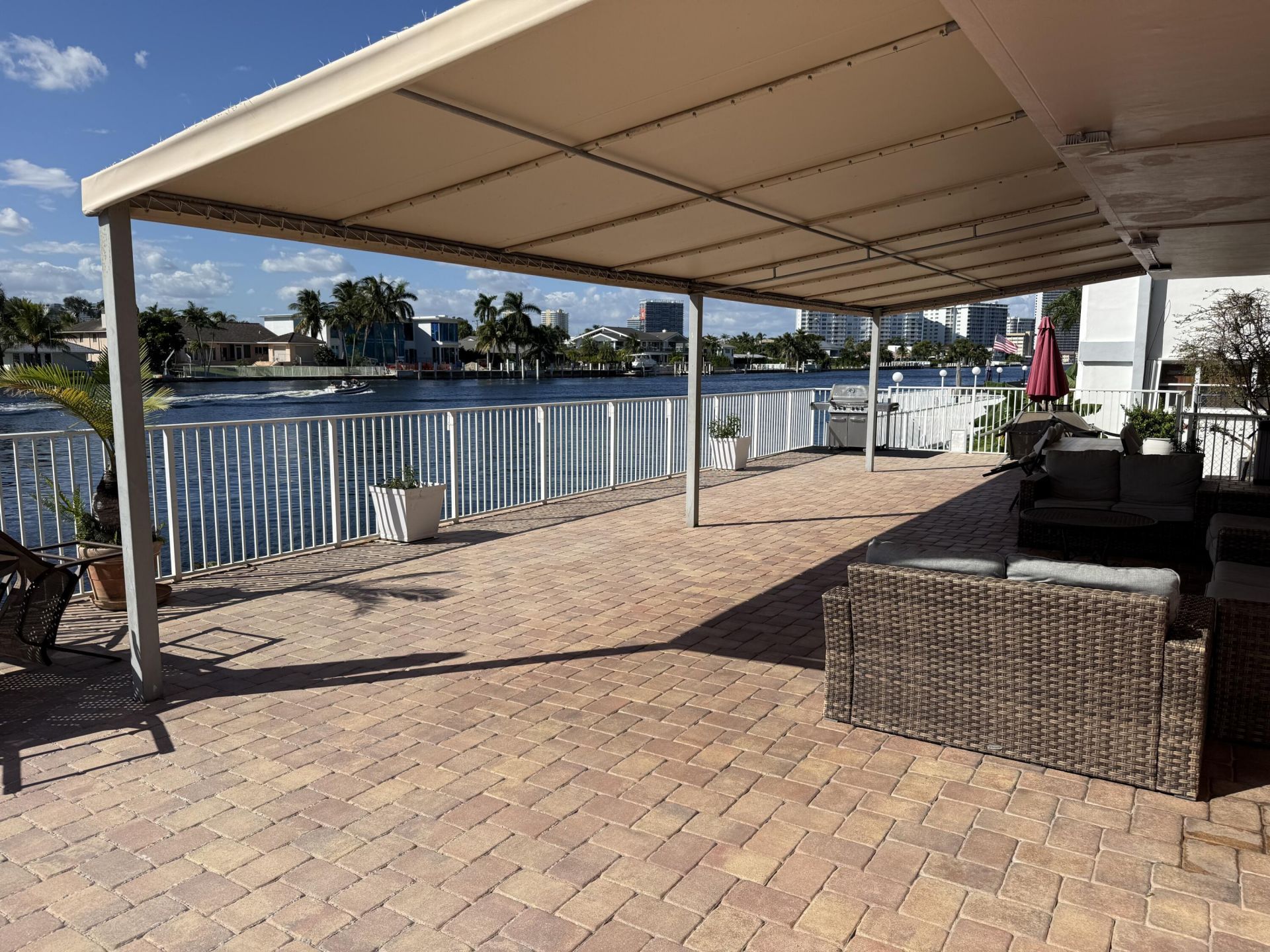 3161 S Ocean Drive, Unit 1502, Hallandale Beach, FL 33009 Photo