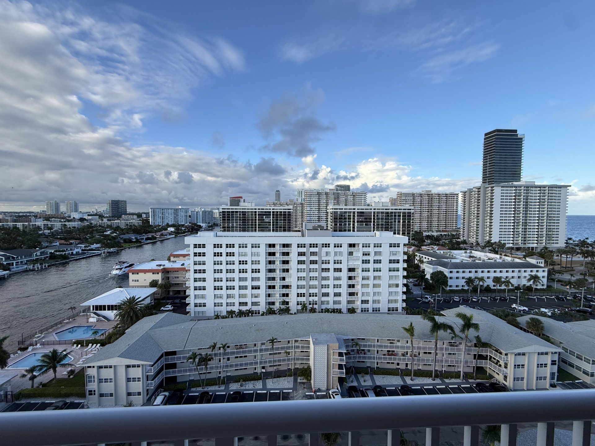 3161 S Ocean Drive, Unit 1502, Hallandale Beach, FL 33009 Photo