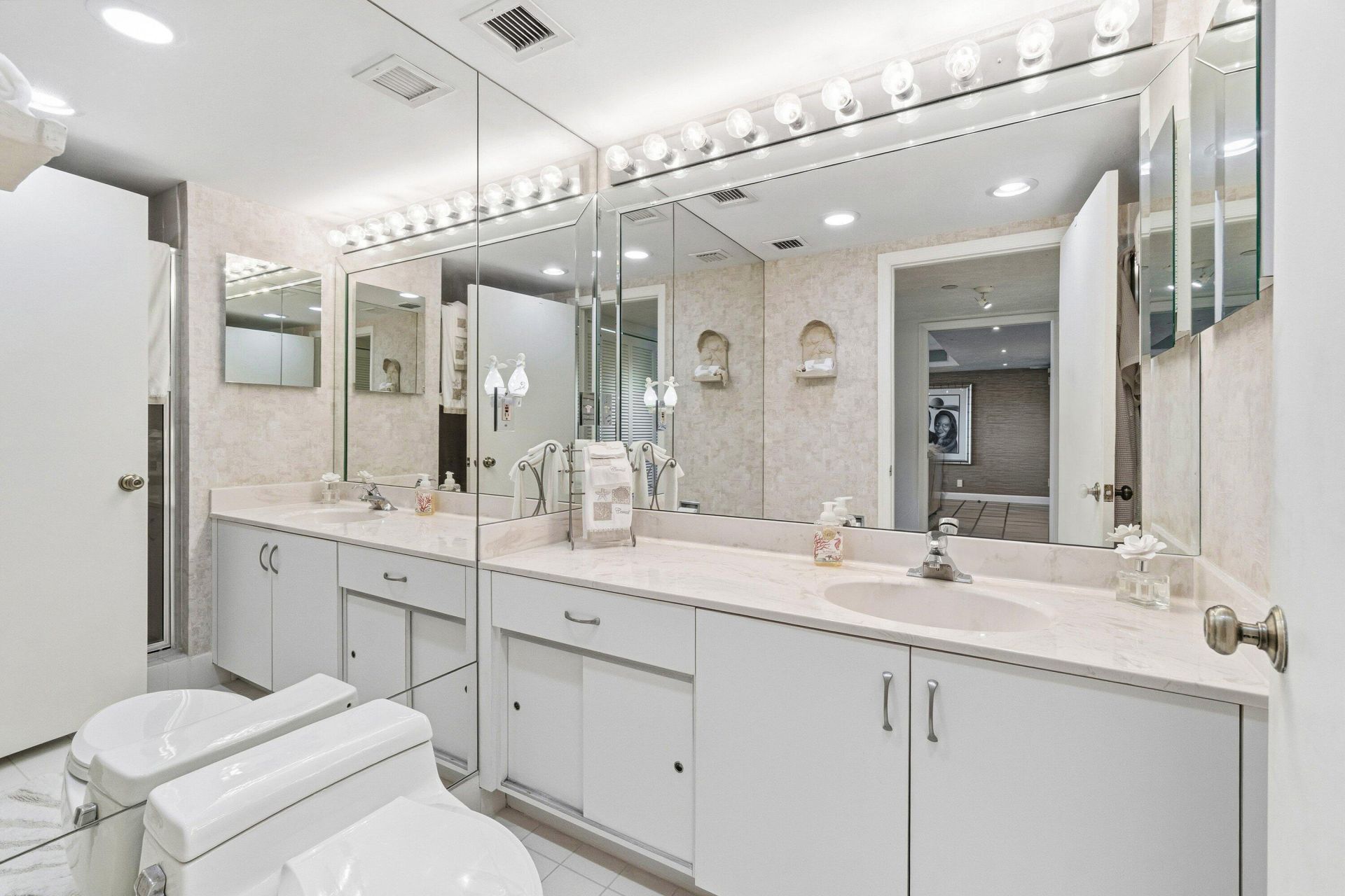 100 SE 5th Avenue, Unit PH14, Boca Raton, FL 33432 Photo