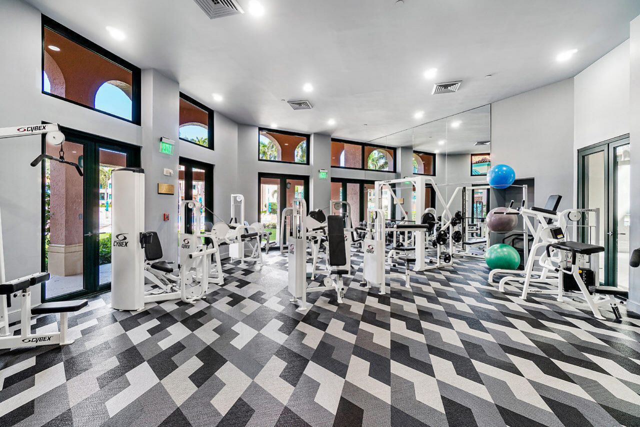100 SE 5th Avenue, Unit PH14, Boca Raton, FL 33432 Photo