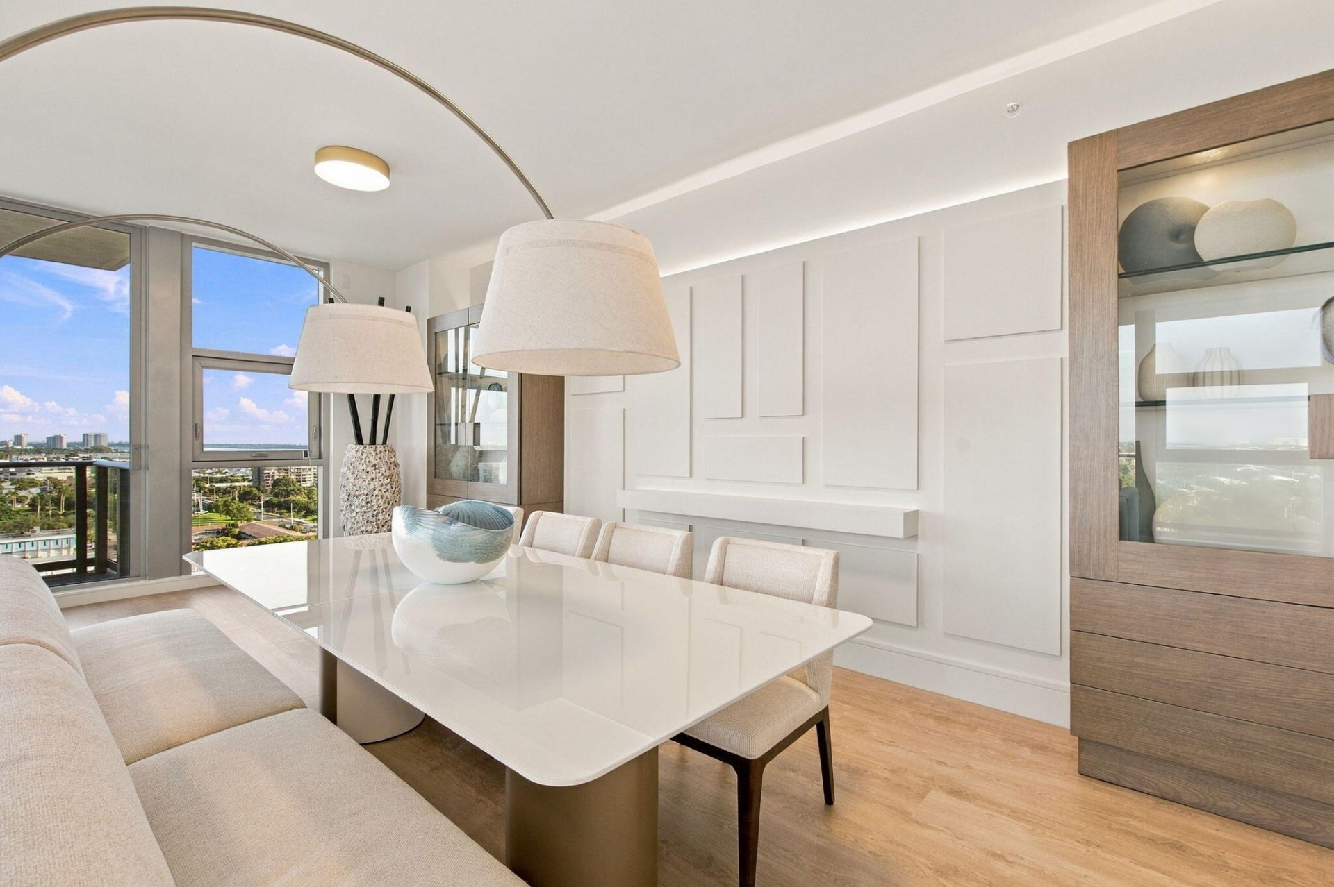 220 Lake Shore Drive, Unit 1423, West Palm Beach, FL 33403 Photo