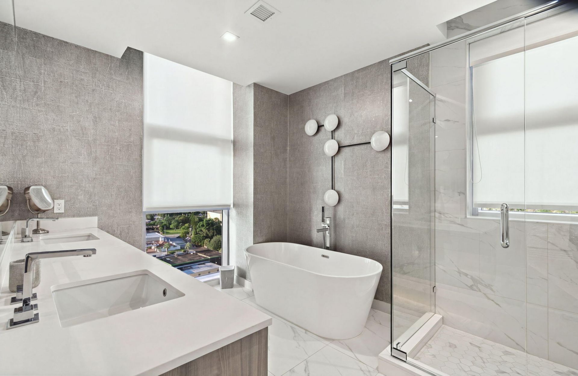 220 Lake Shore Drive, Unit 1423, West Palm Beach, FL 33403 Photo