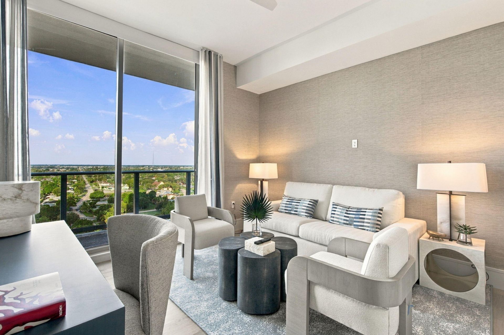 220 Lake Shore Drive, Unit 1423, West Palm Beach, FL 33403 Photo