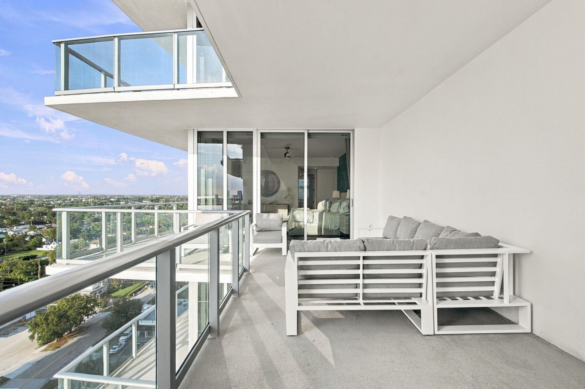 220 Lake Shore Drive, Unit 1423, West Palm Beach, FL 33403 Photo