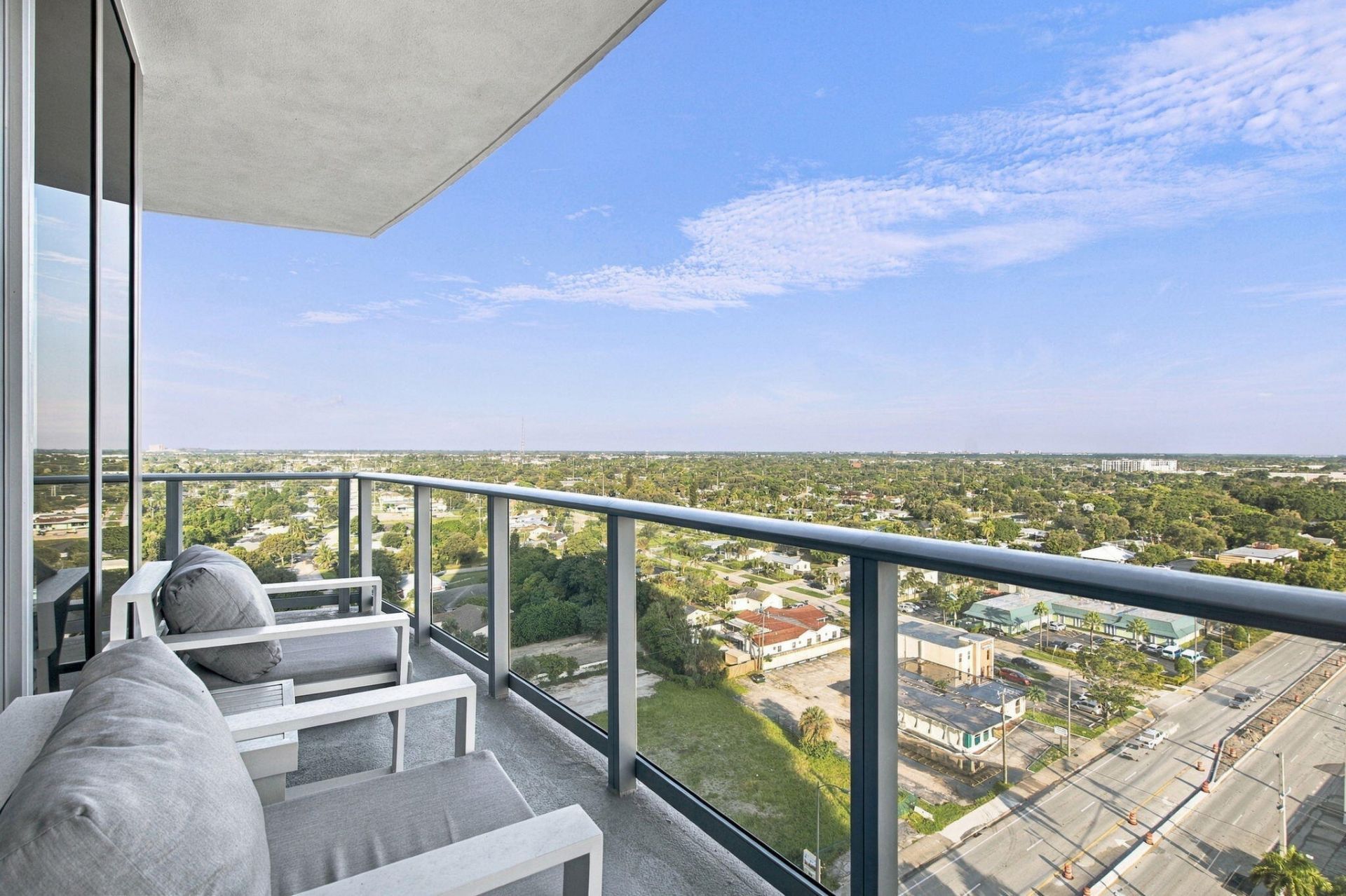 220 Lake Shore Drive, Unit 1423, West Palm Beach, FL 33403 Photo