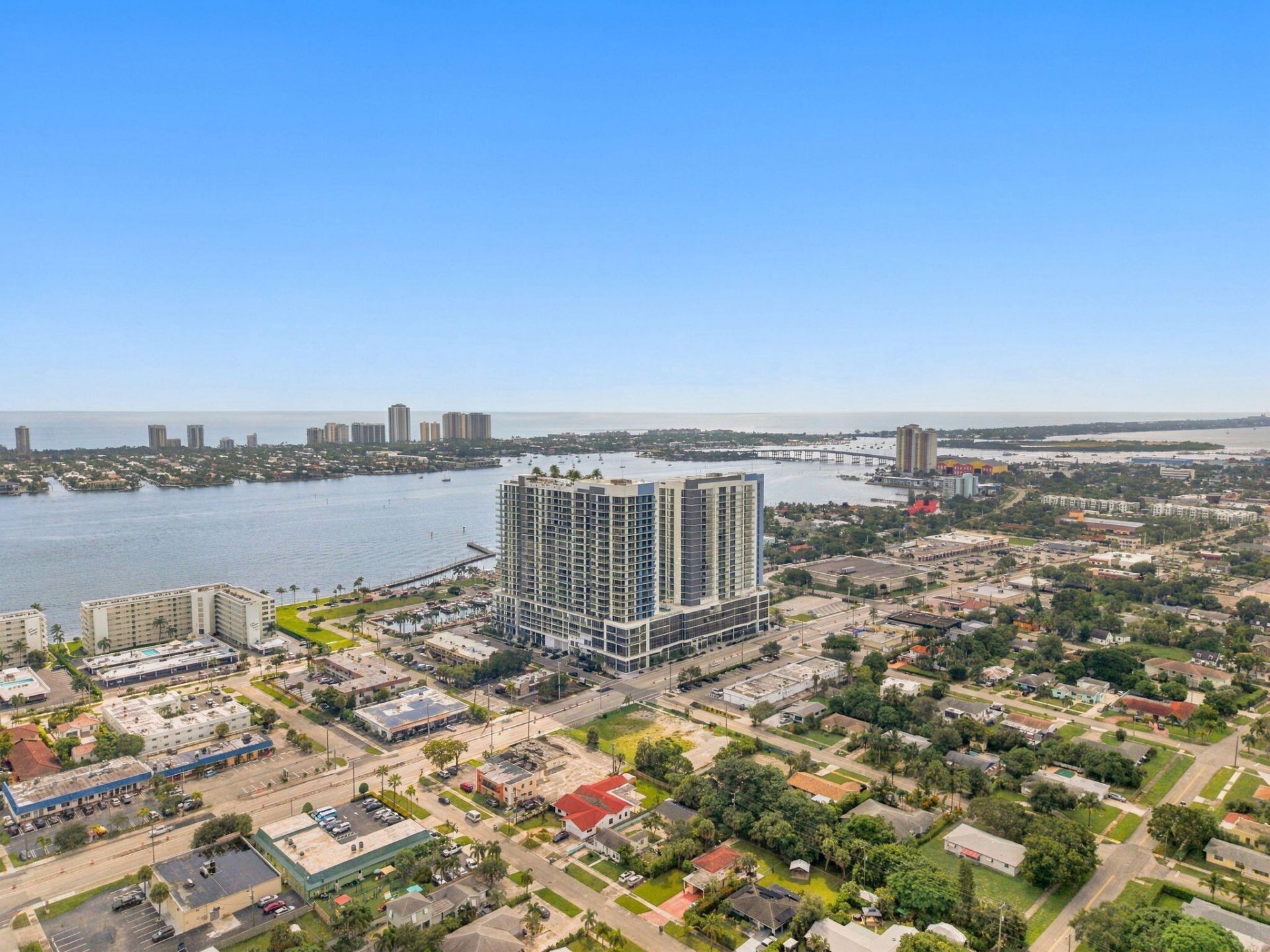 220 Lake Shore Drive, Unit 1423, West Palm Beach, FL 33403 Photo