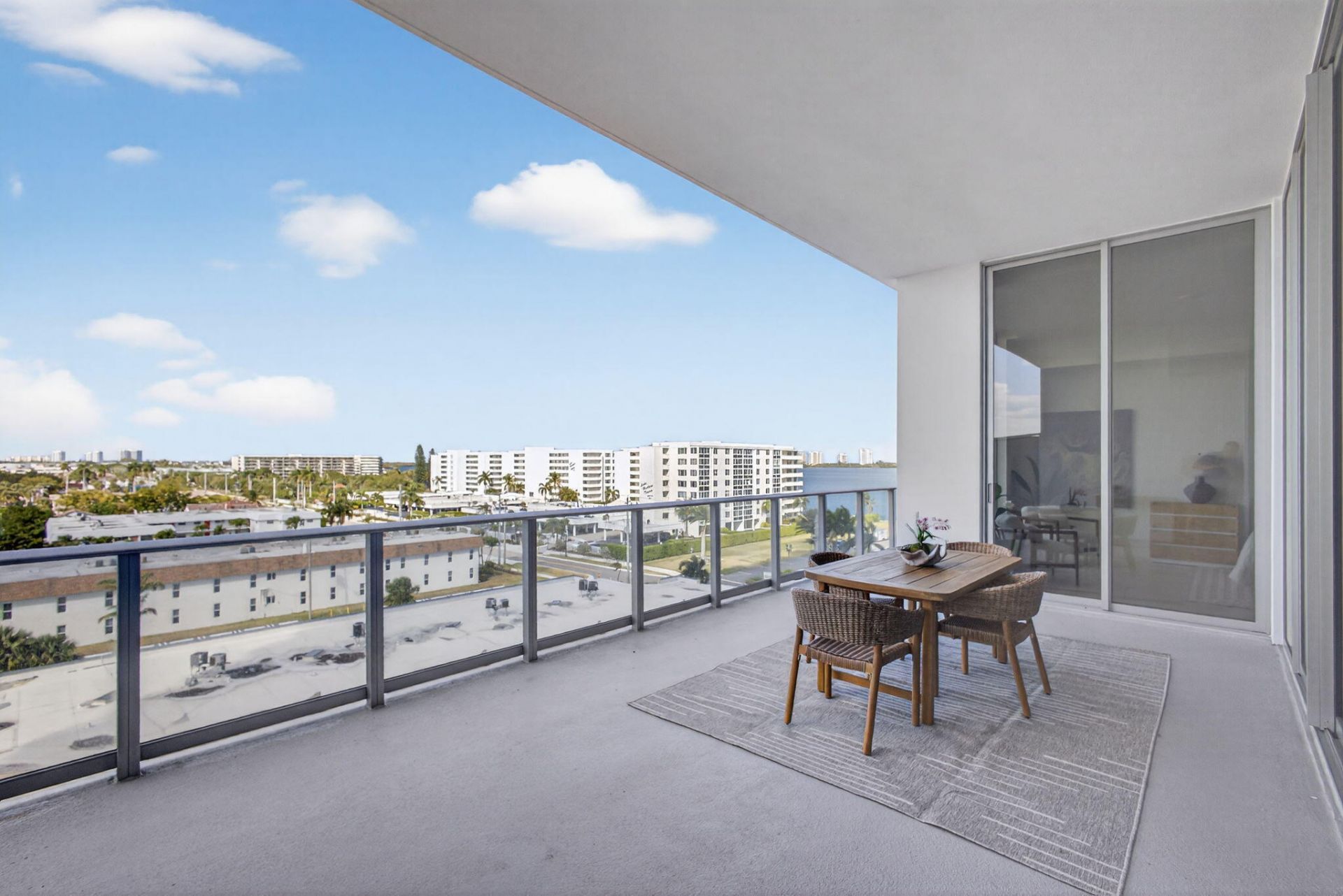 220 Lake Shore Drive, Unit 609, Lake Park, FL 33403 Photo