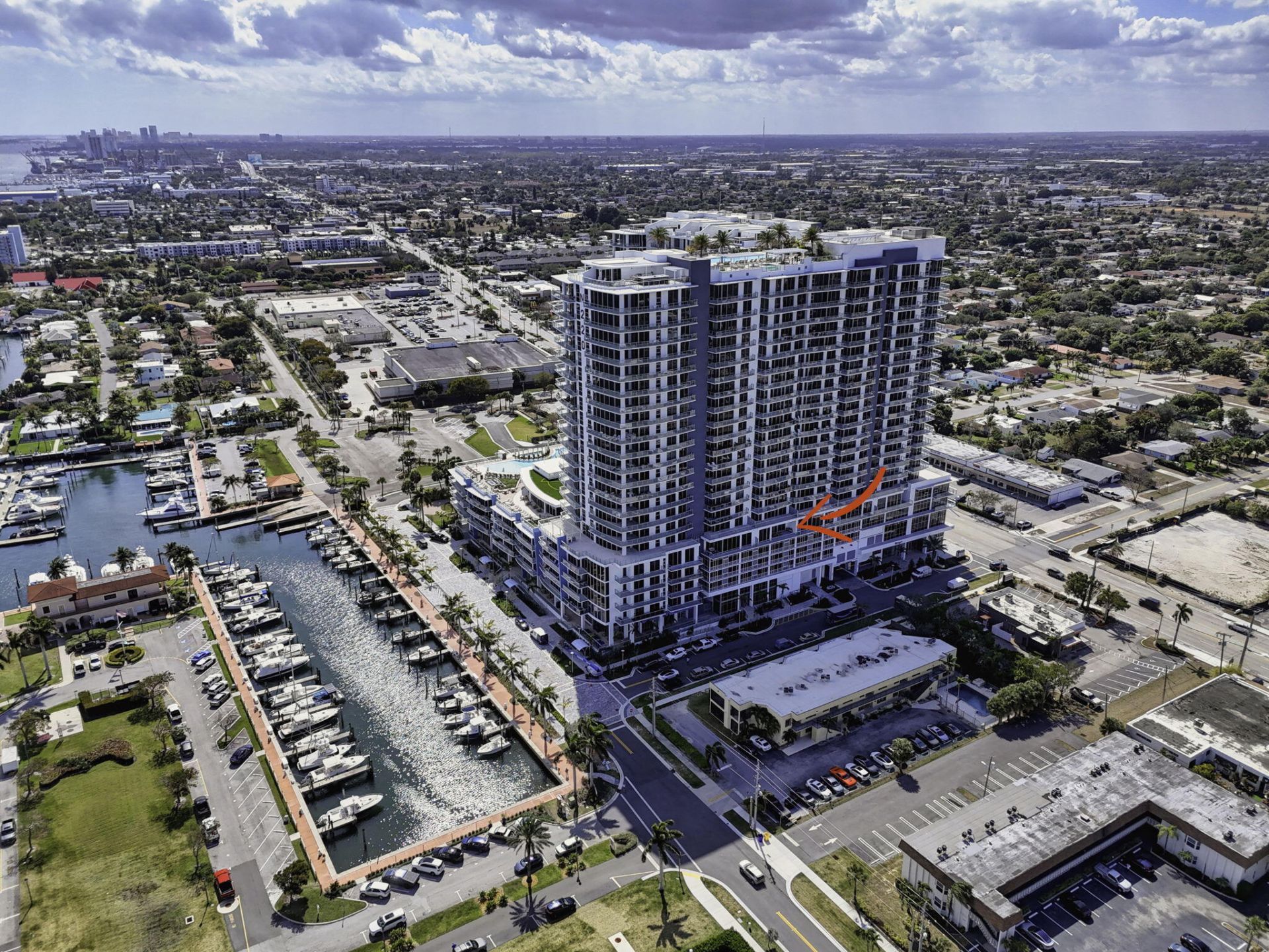 220 Lake Shore Drive, Unit 609, Lake Park, FL 33403 Photo