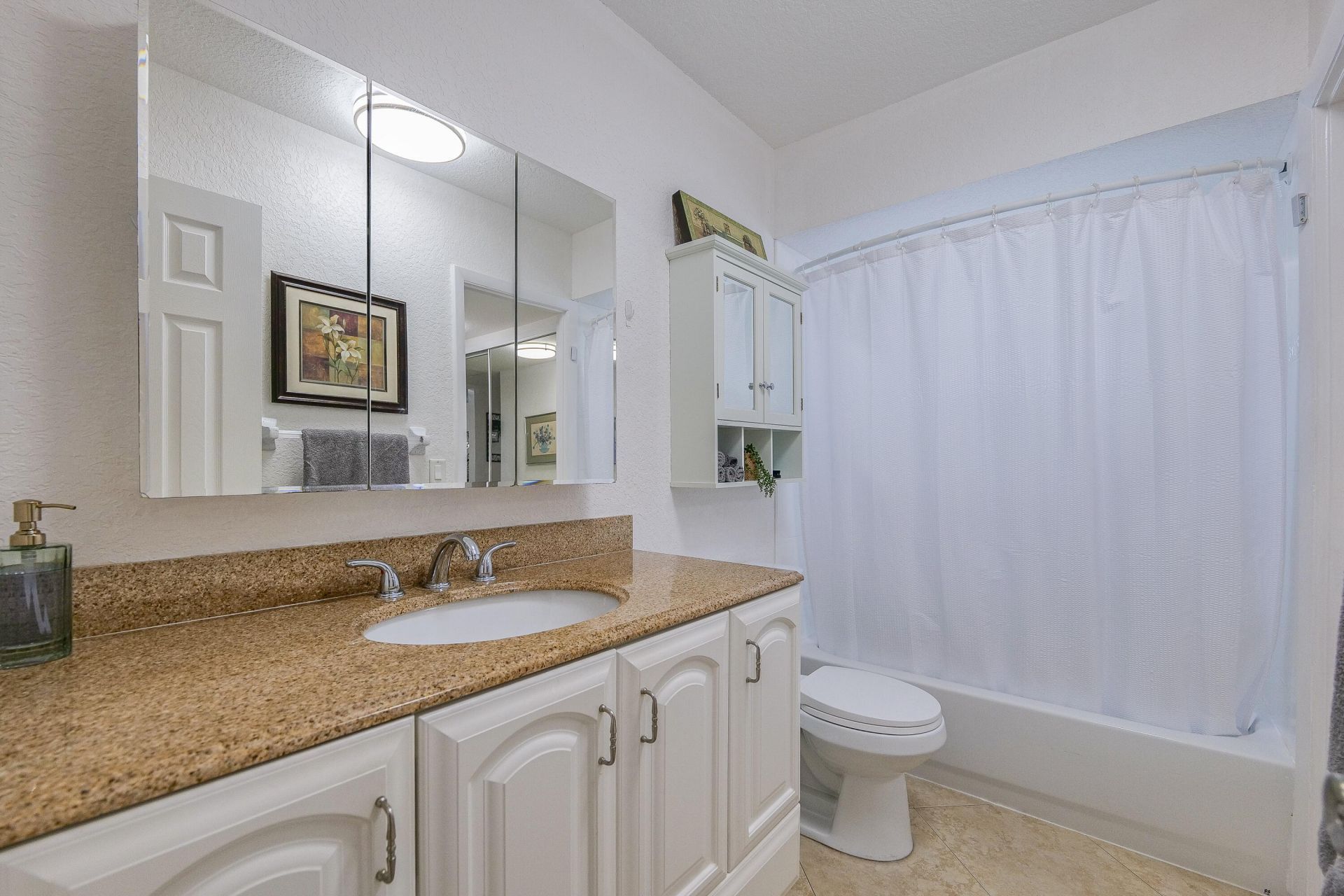 3531 NW 50th Avenue, Unit 413, Lauderdale Lakes, FL 33319 Photo