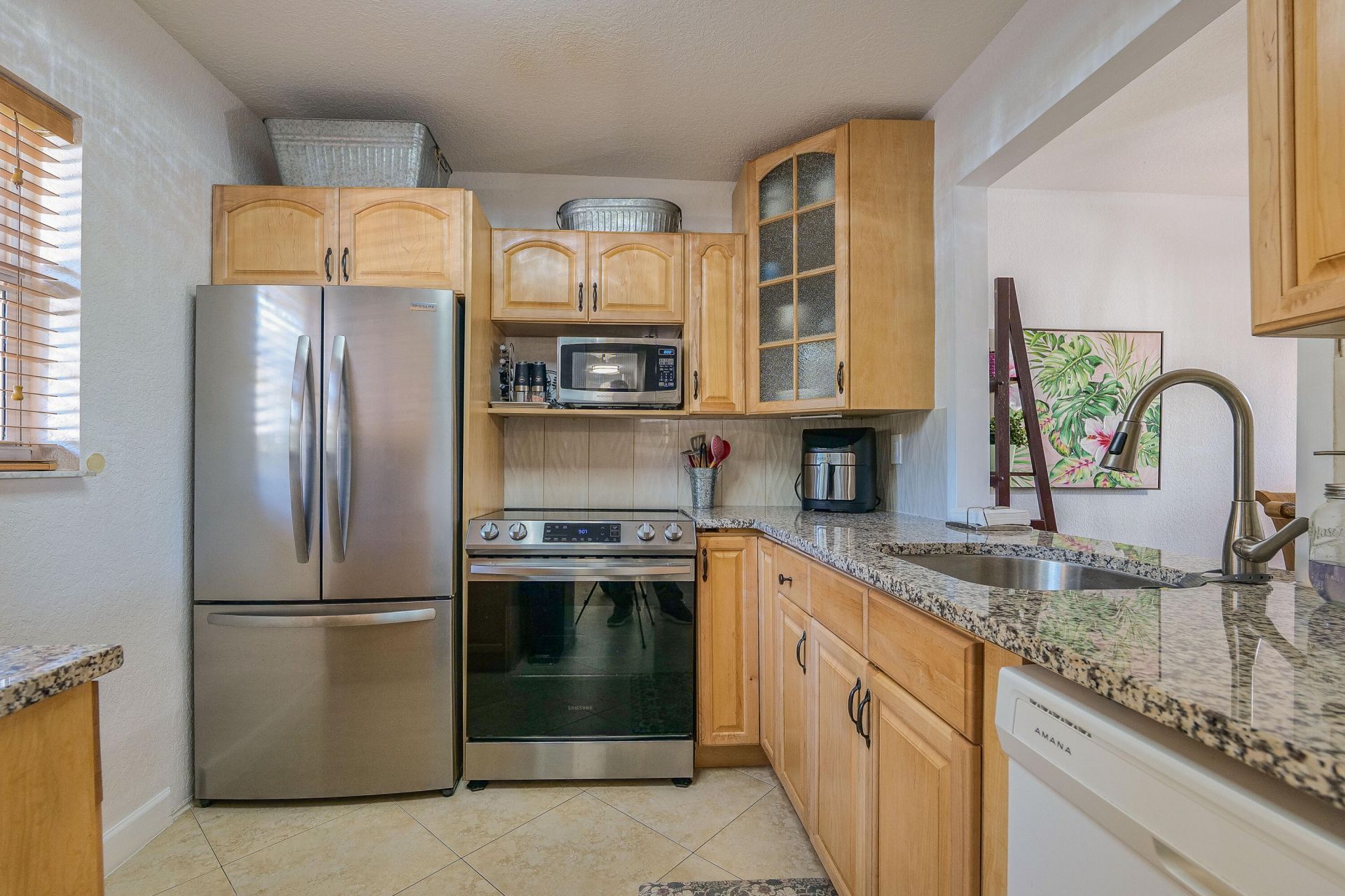 3531 NW 50th Avenue, Unit 413, Lauderdale Lakes, FL 33319 Photo