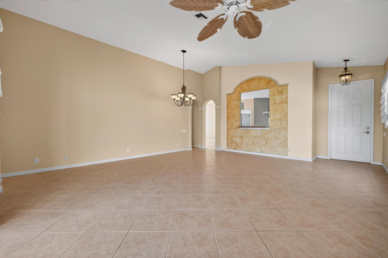326 NW Treeline Trace, Port Saint Lucie, FL 34986 Photo