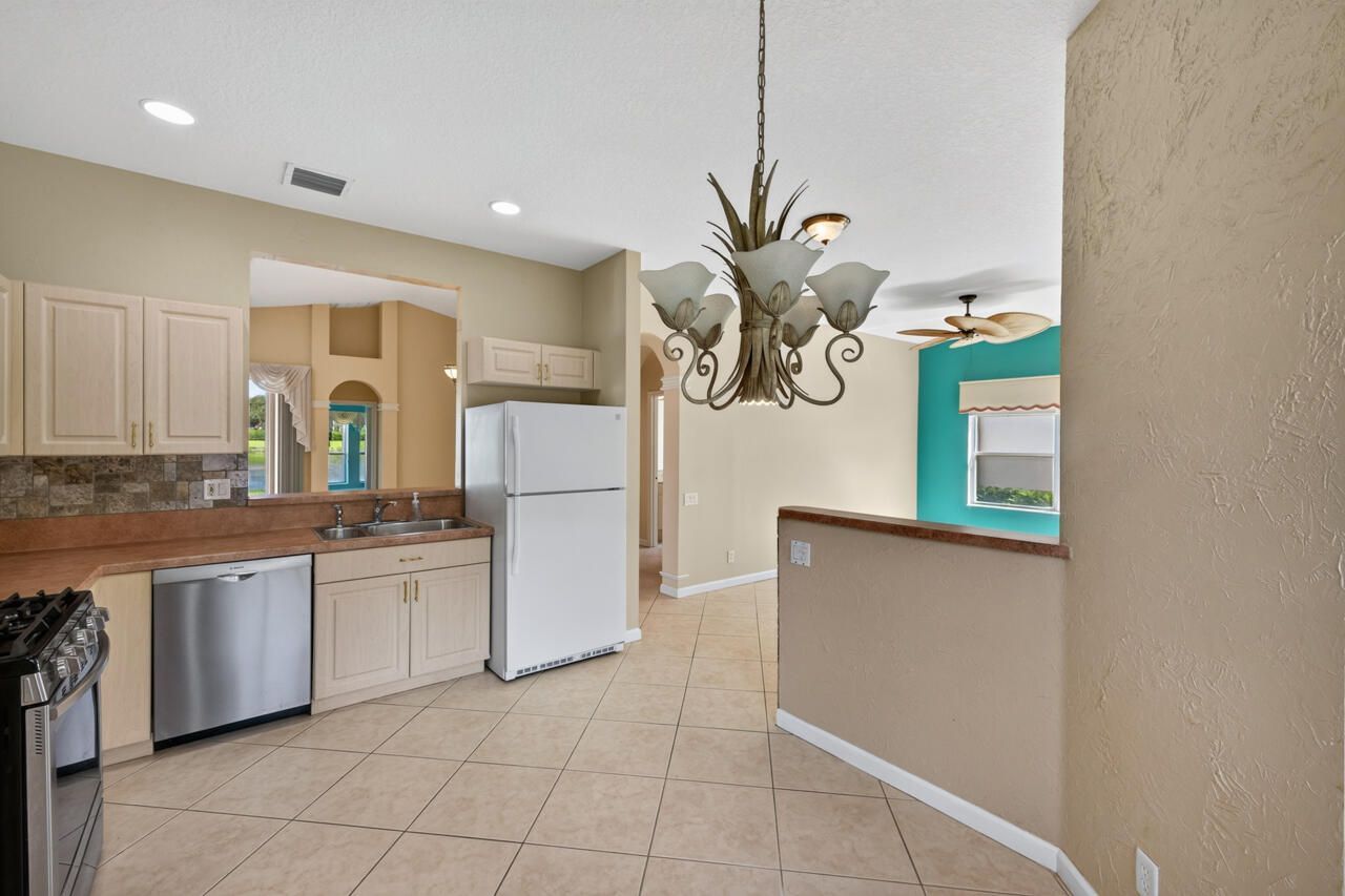 326 NW Treeline Trace, Port Saint Lucie, FL 34986 Photo