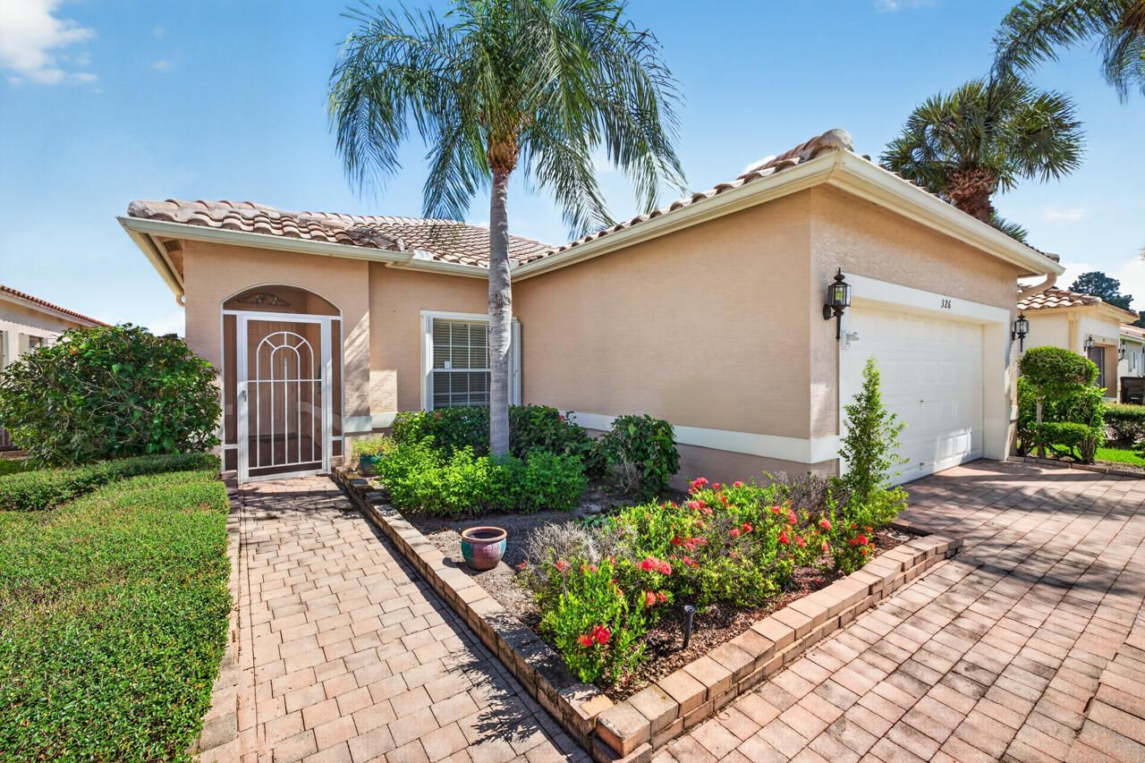 326 NW Treeline Trace, Port Saint Lucie, FL 34986 Photo