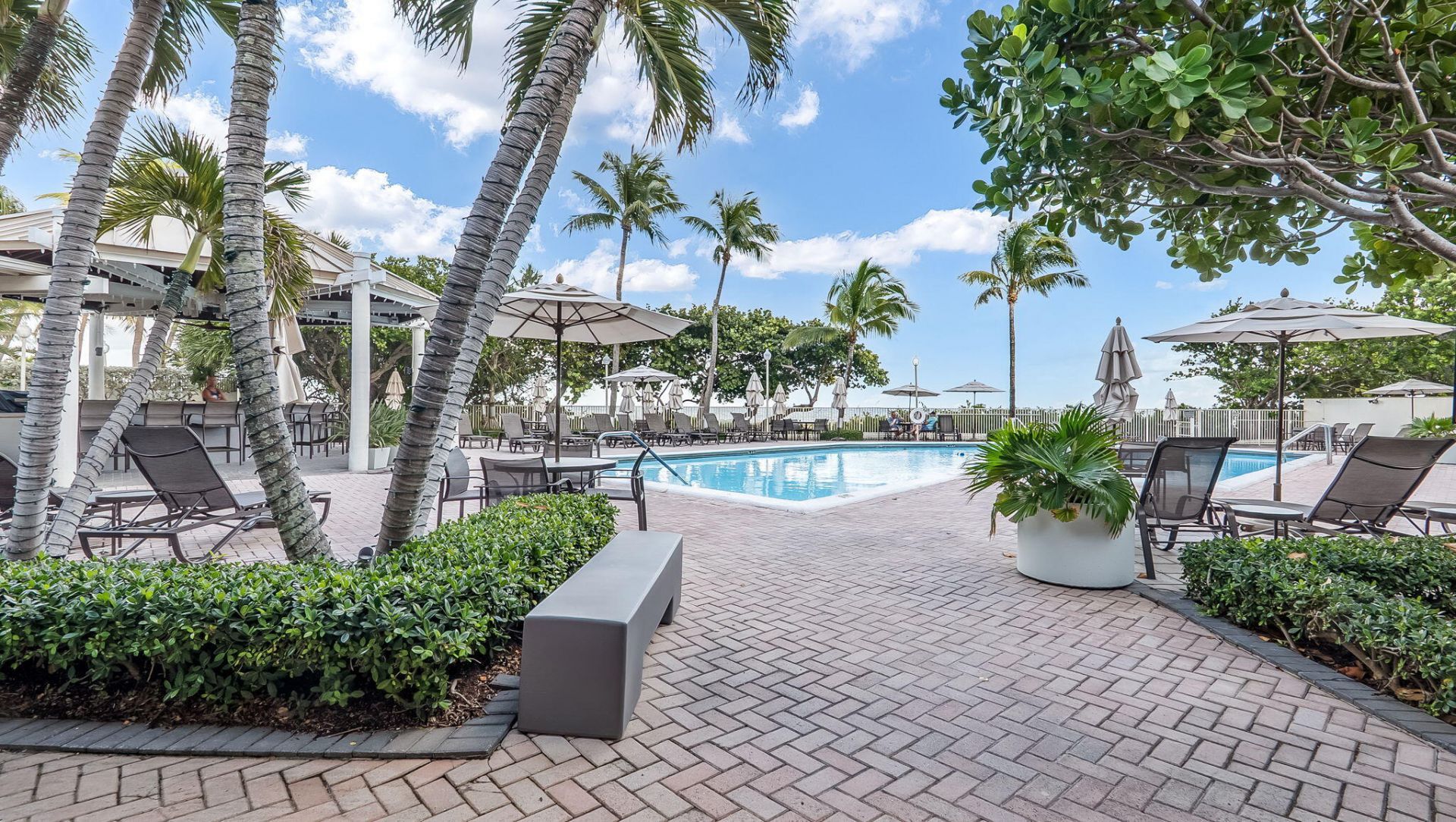1905 N Ocean Boulevard, Unit 11A, Fort Lauderdale, FL 33305 Photo