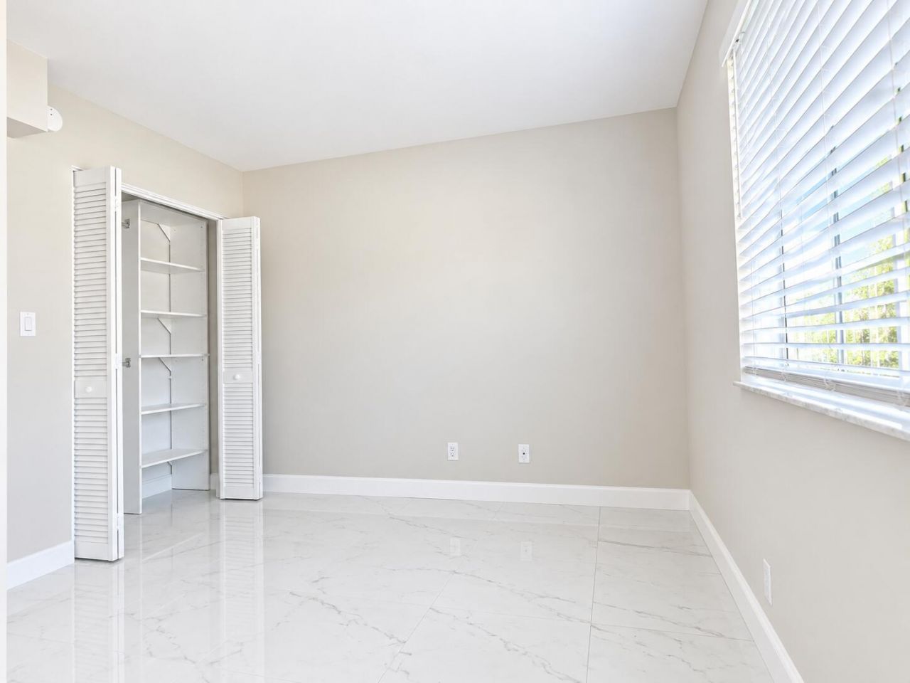 3030 NW 68th Street, Unit 104, Fort Lauderdale, FL 33309 Photo