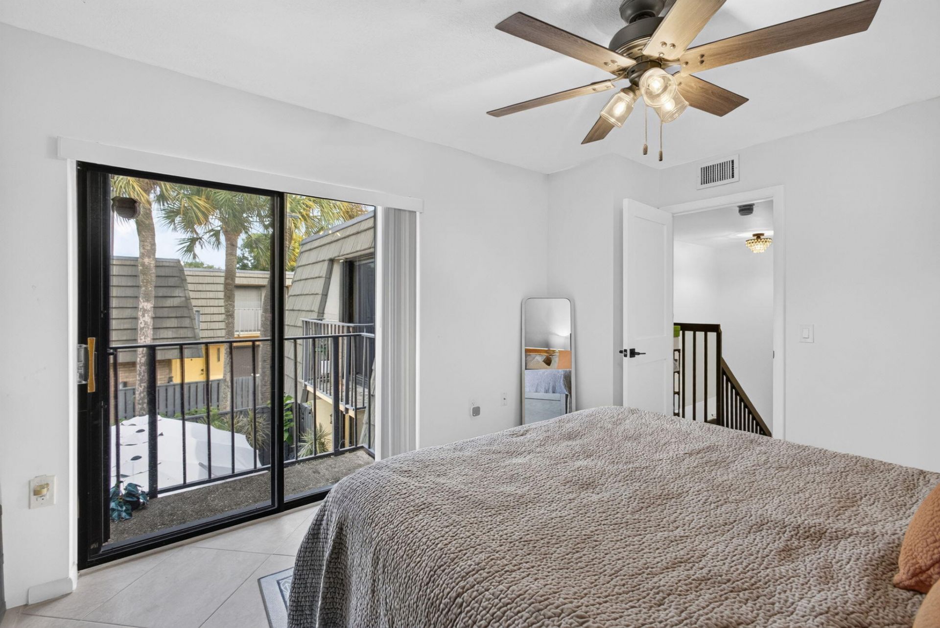 2002 20th Way, West Palm Beach, FL 33407 Photo