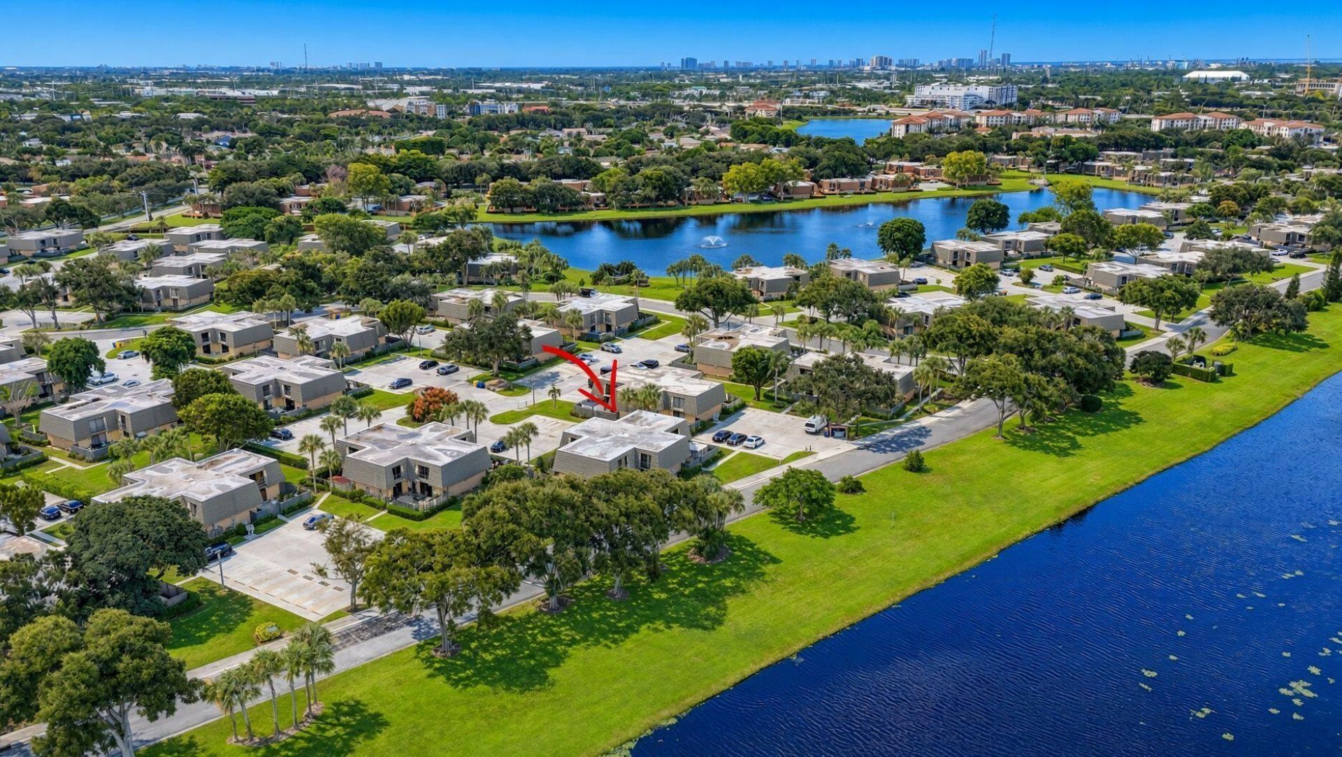 2002 20th Way, West Palm Beach, FL 33407 Photo