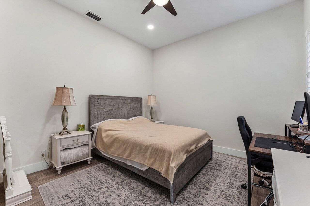5798 NW 39th Avenue, Boca Raton, FL 33496 Photo