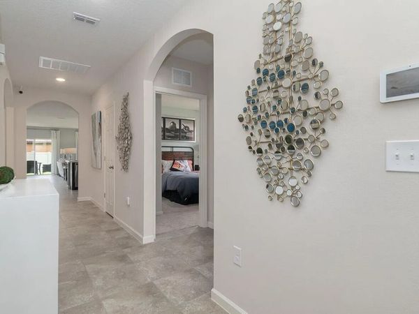 1009 SW Dilido Lane, Port St. Lucie, FL 34953