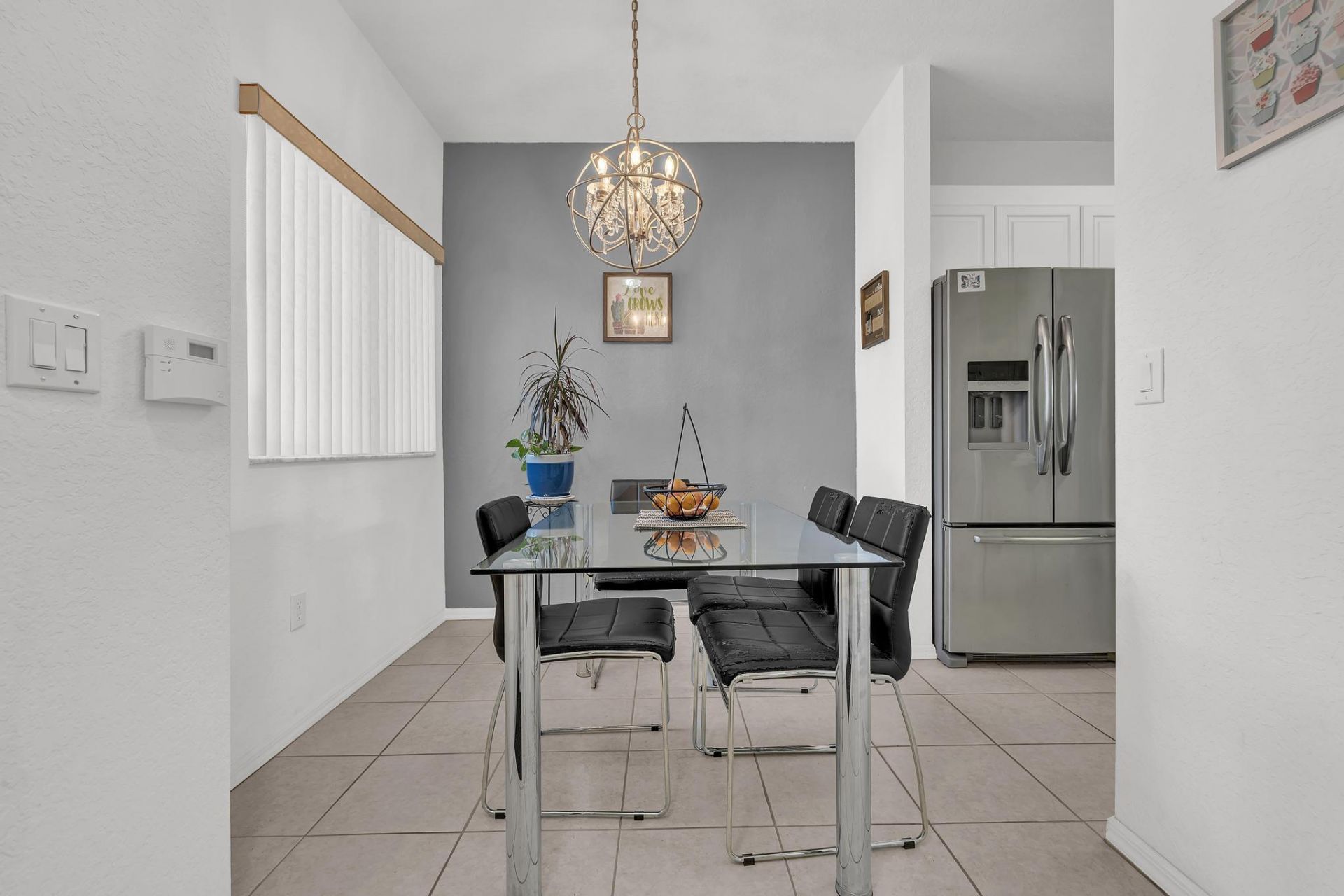 7735 Yardley Drive, Unit 305, Tamarac, FL 33321 Photo