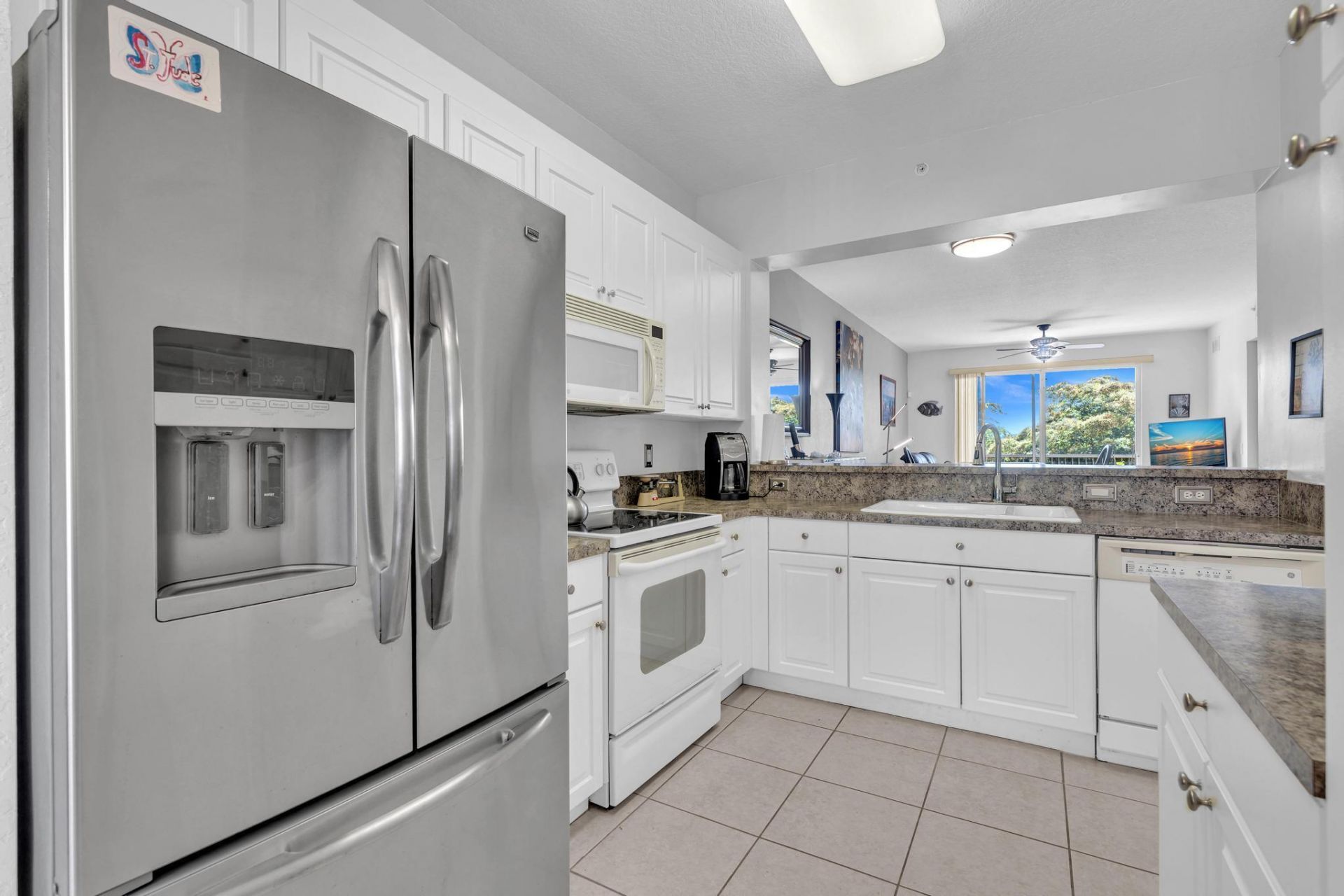 7735 Yardley Drive, Unit 305, Tamarac, FL 33321 Photo