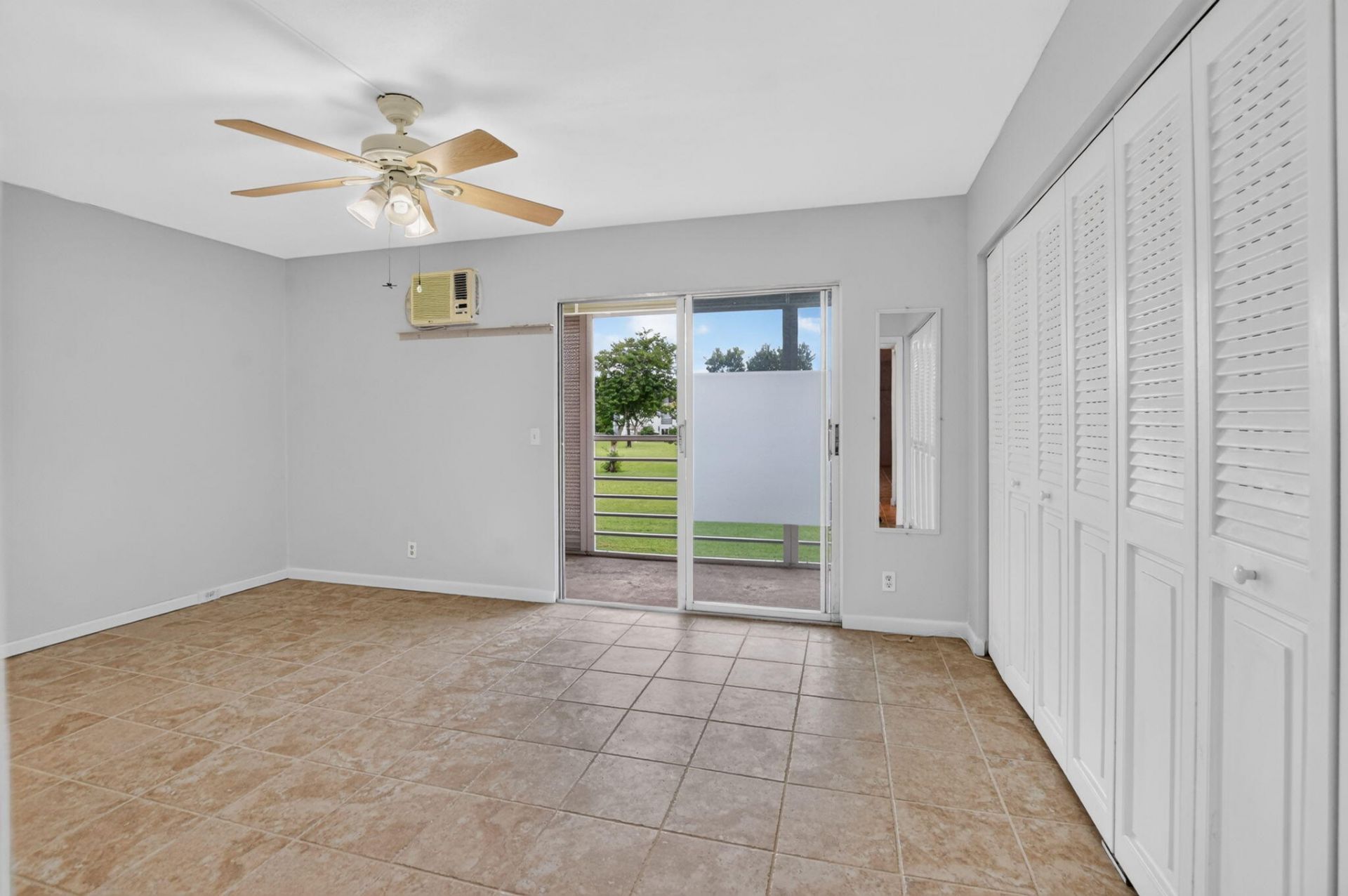 233 Brighton F, Unit 233, Boca Raton, FL 33434 Photo