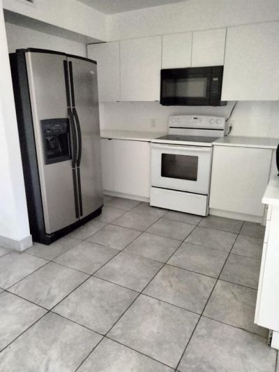 4429 Treehouse Lane, Unit 28 F, Tamarac, FL 33319 Photo