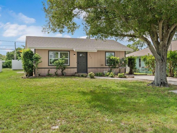 365 16TH Street SW, Vero Beach, FL 32962