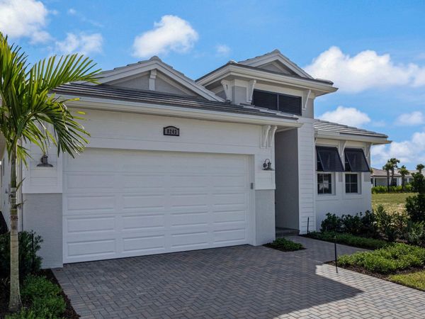 8243 SW Valsovano Way, Port St. Lucie, FL 34987