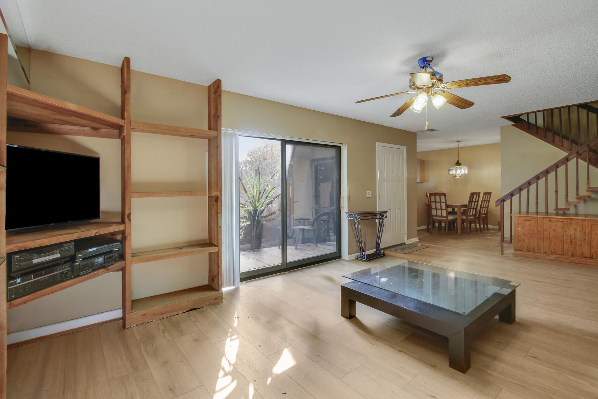 231 Charter Way, West Palm Beach, FL 33407 Photo