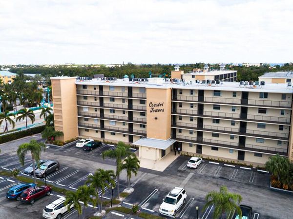 760 E Ocean Avenue, Unit 303, Boynton Beach, FL 33435