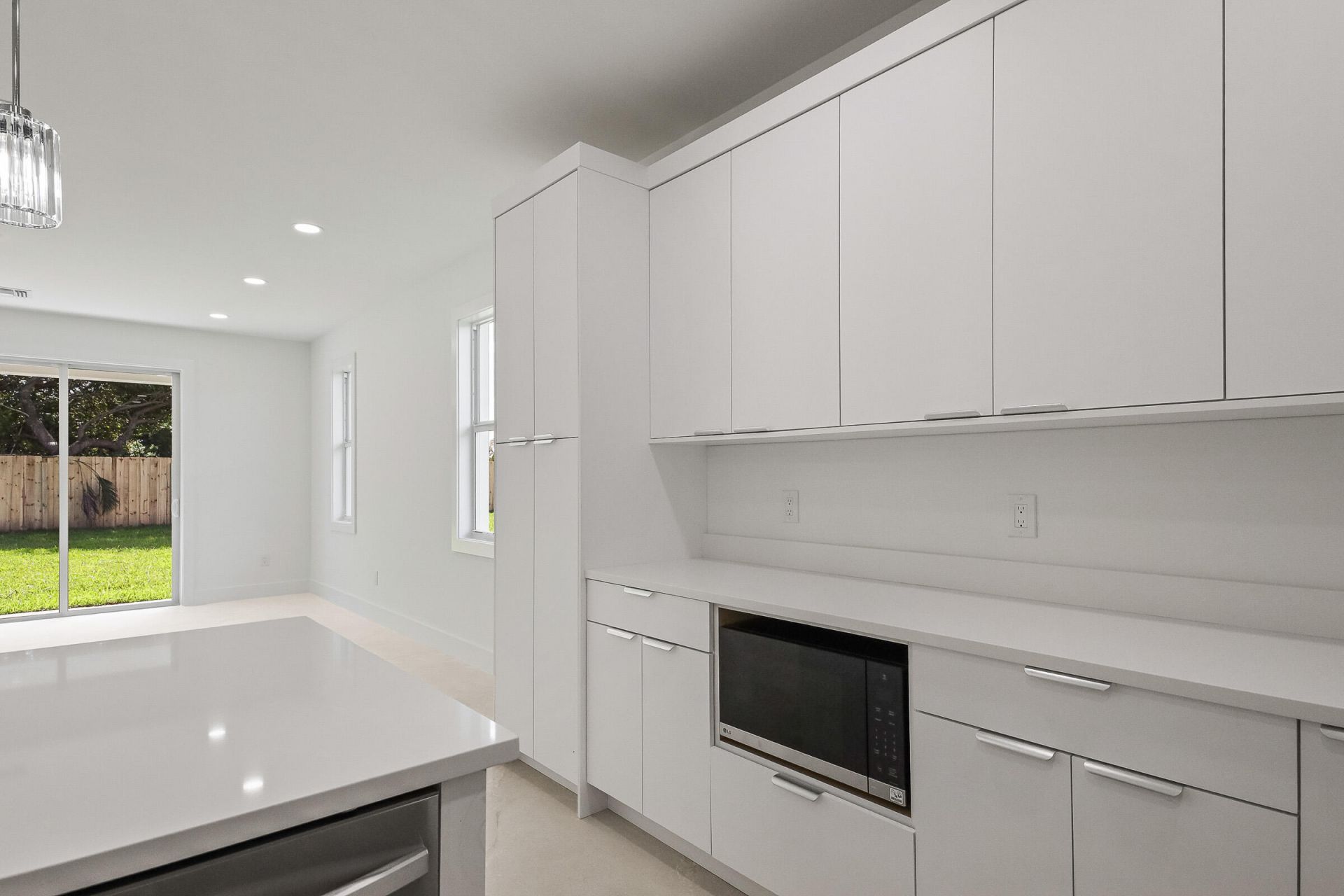 4606 Hibiscus Avenue, West Palm Beach, FL 33417 Photo