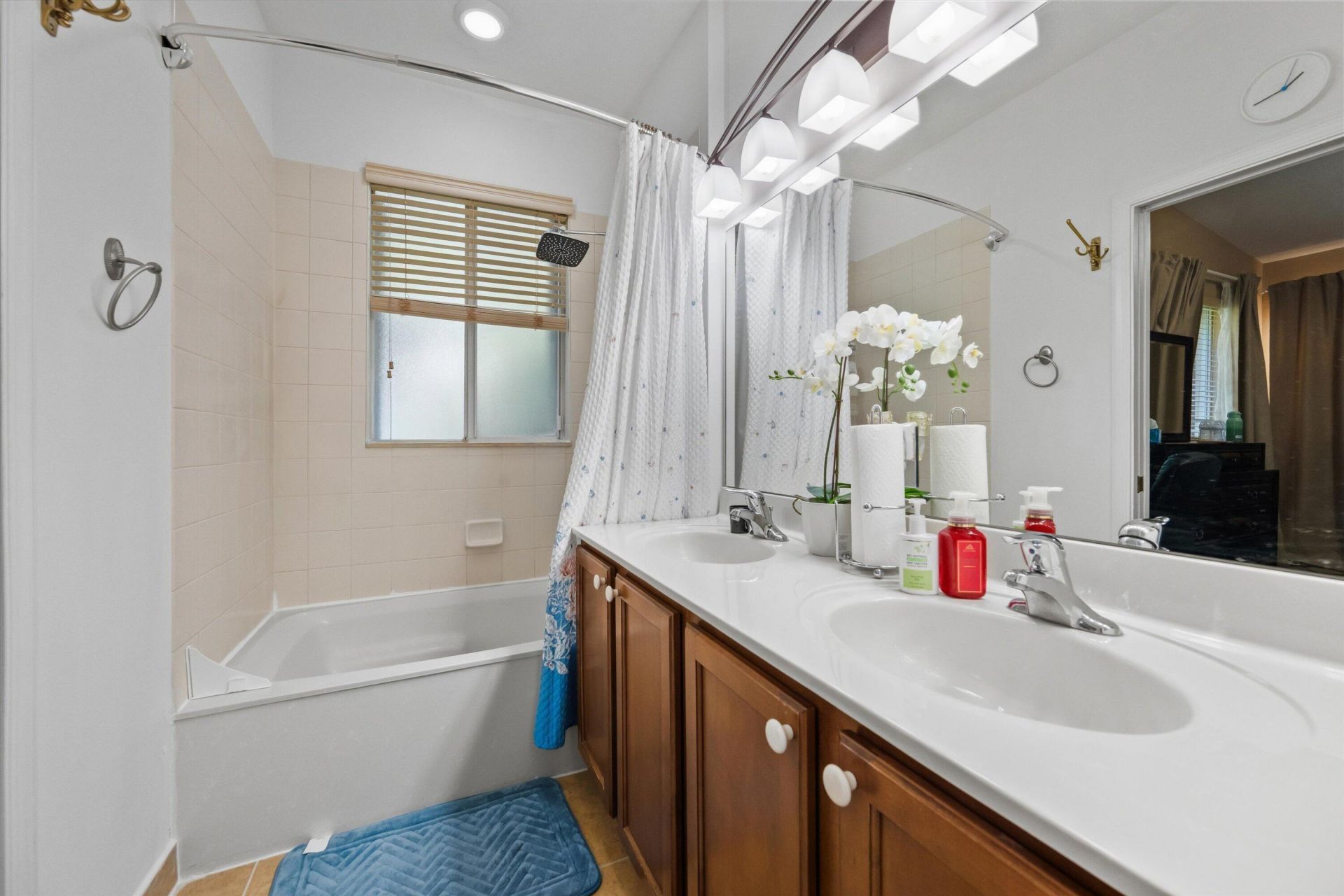 2923 Carvelle Drive, Riviera Beach, FL 33404 Photo