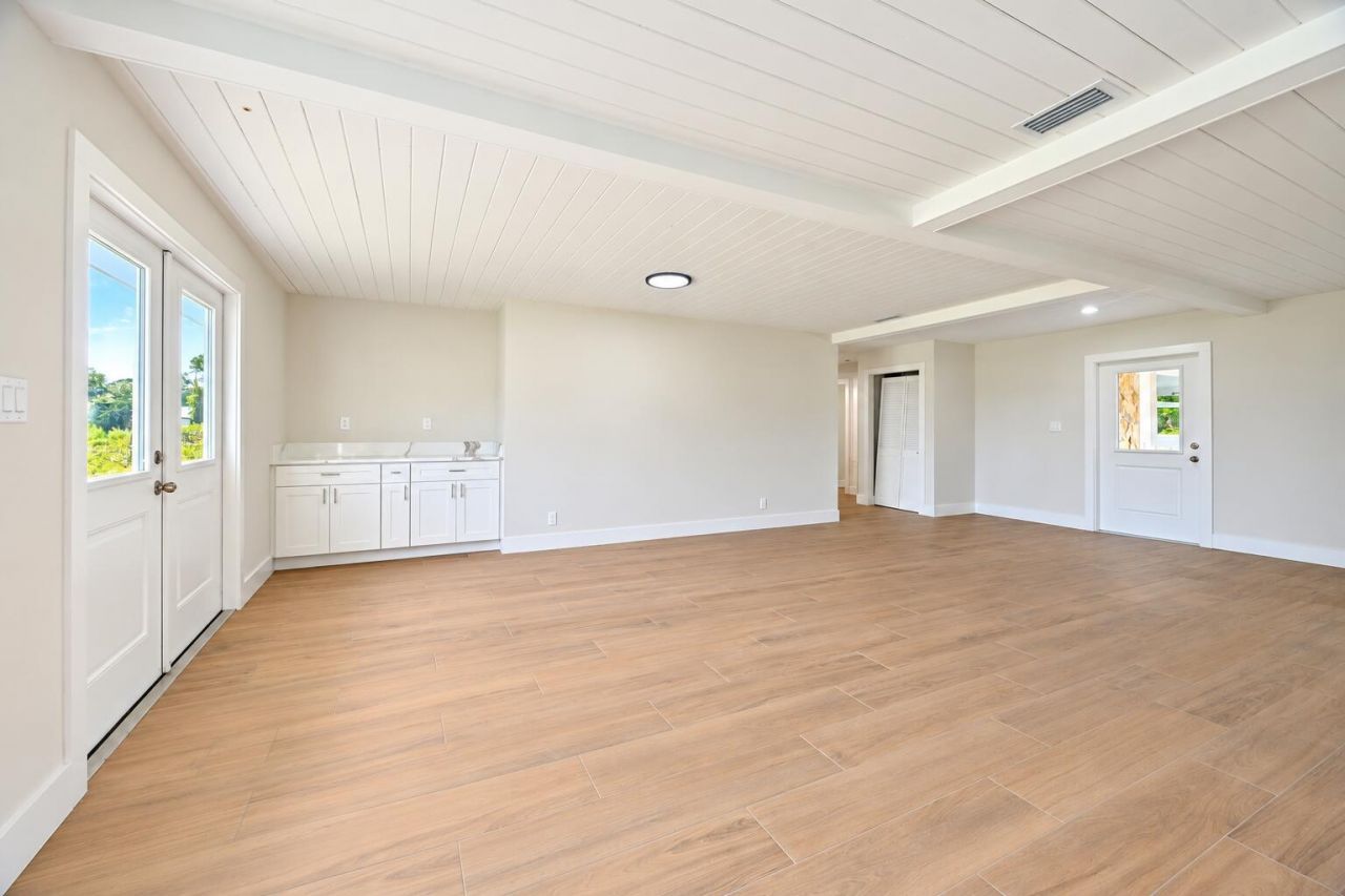 8721 Hidden Pines Road, Fort Pierce, FL 34945 Photo